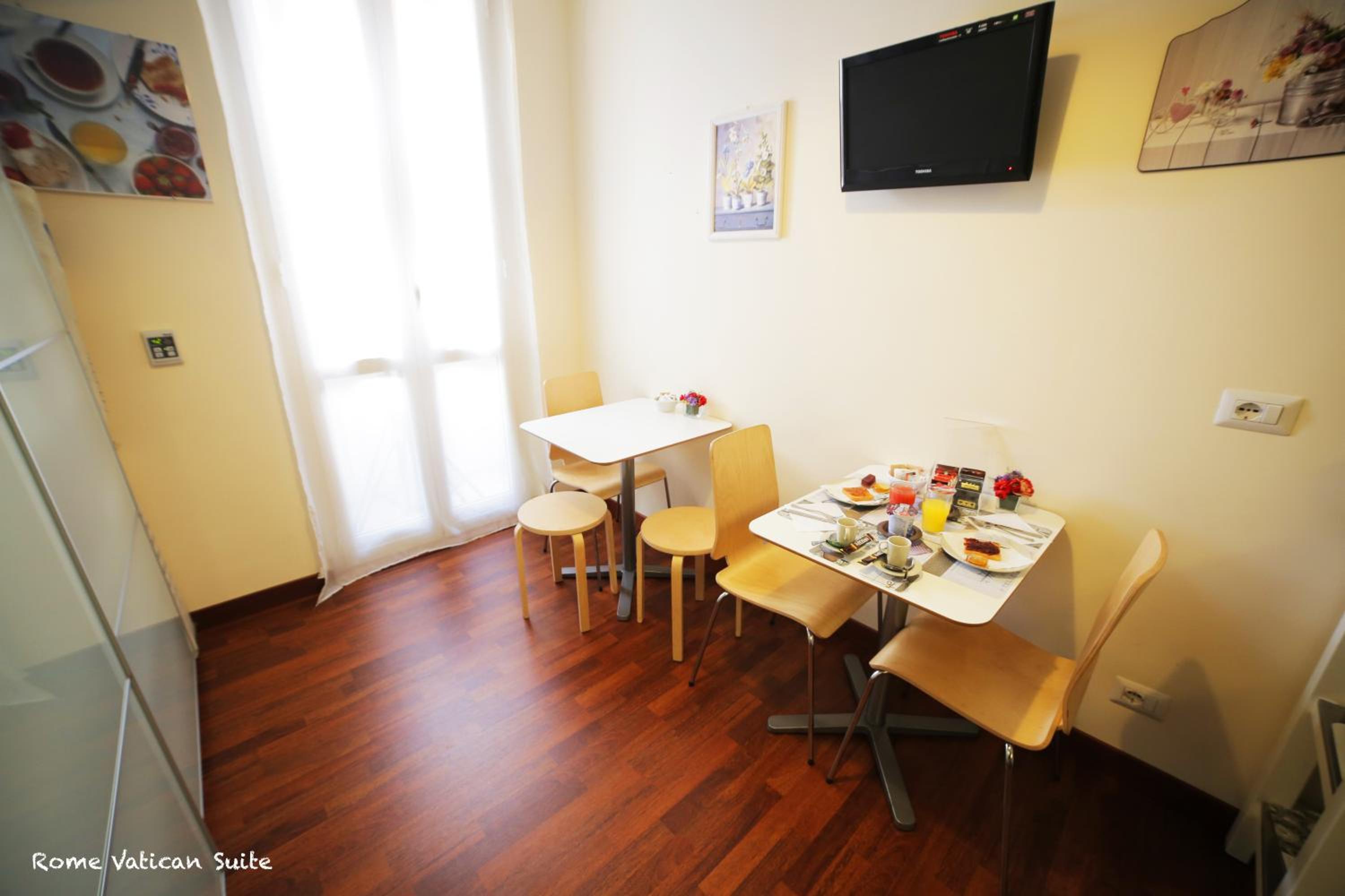 Triple Room photo 2