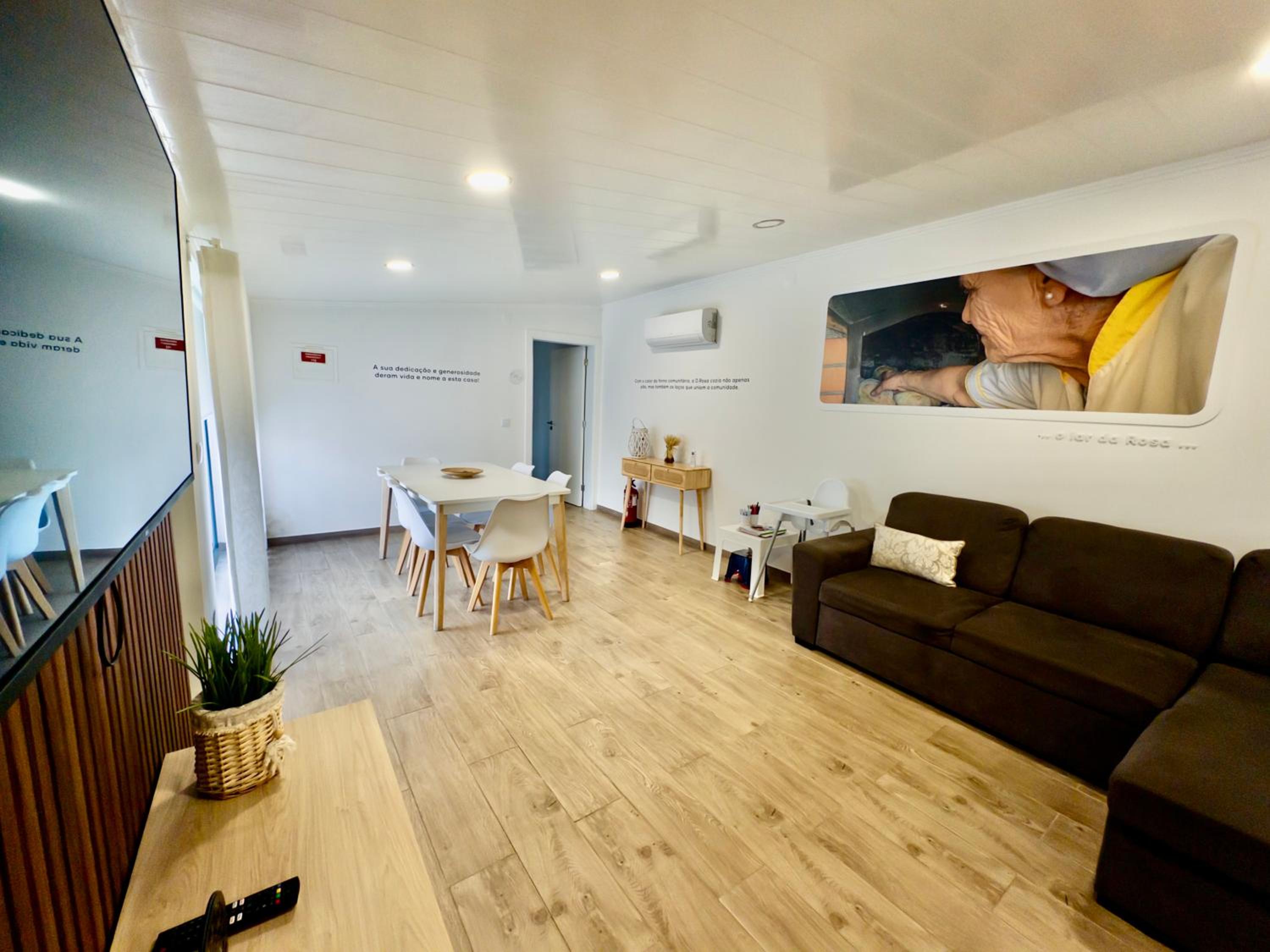 Three-Bedroom Vacation Home  photo 2