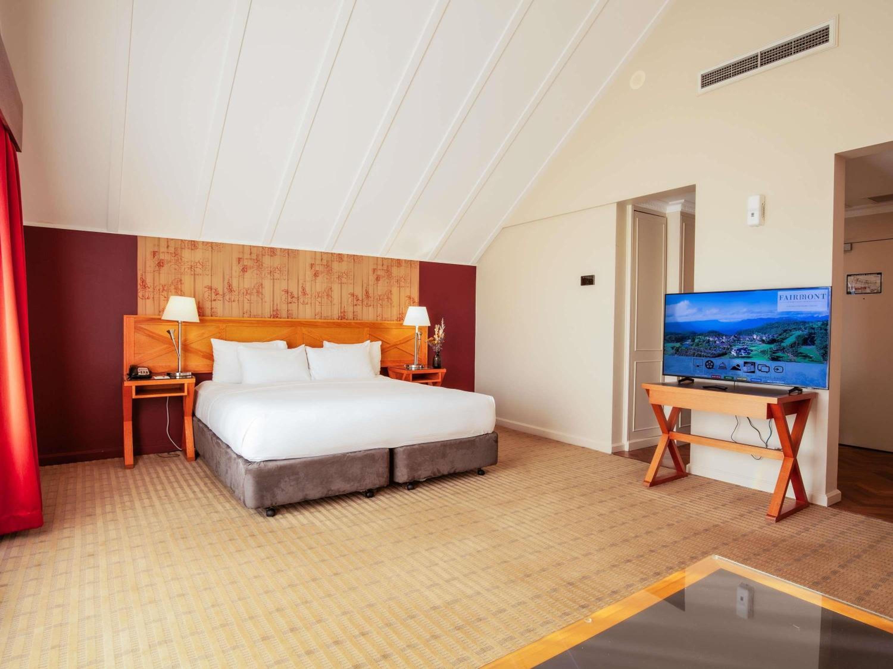 Deluxe Room King photo 1