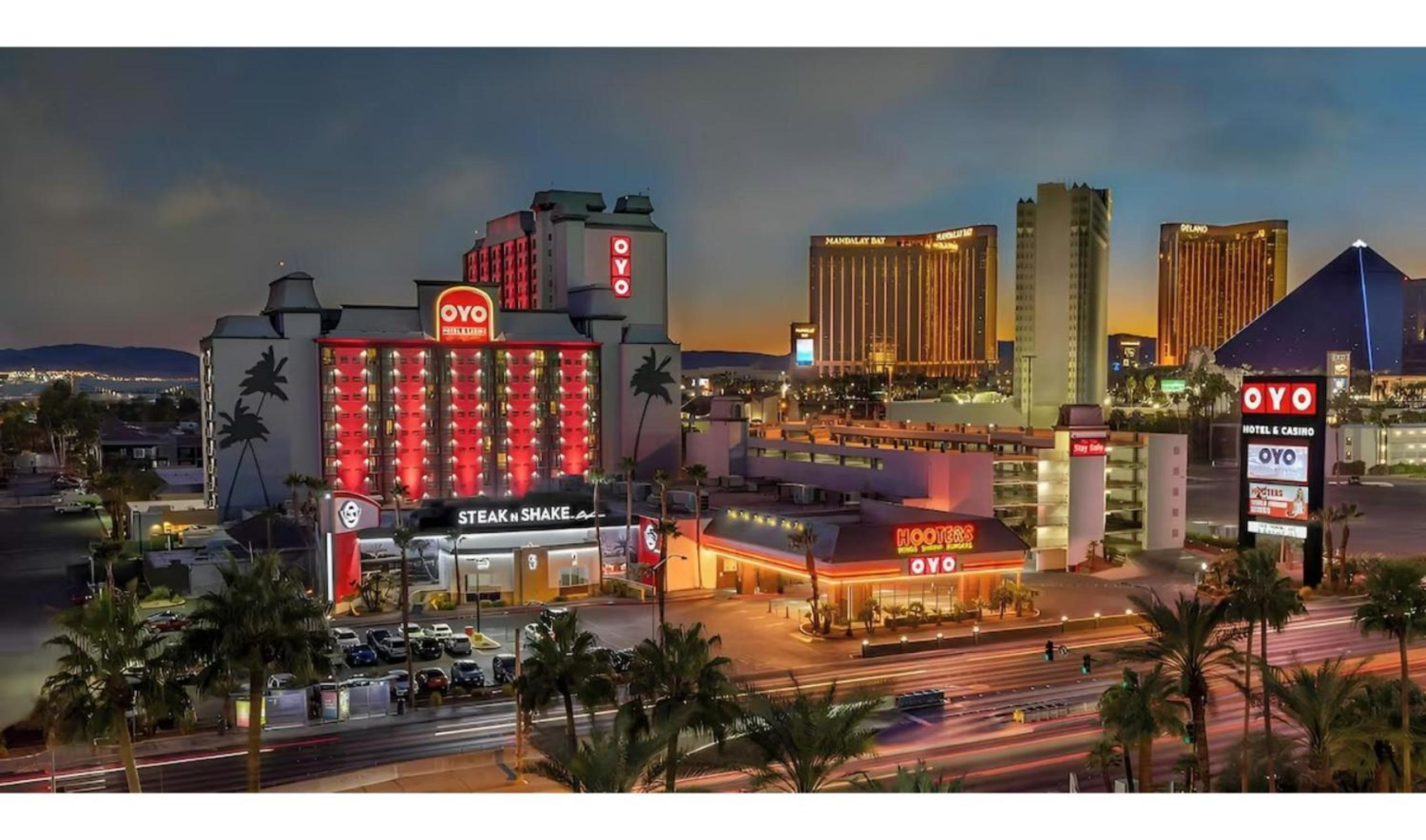 Strip View King + FREE $5 in slot play & $10 in table games match play - Photo 2