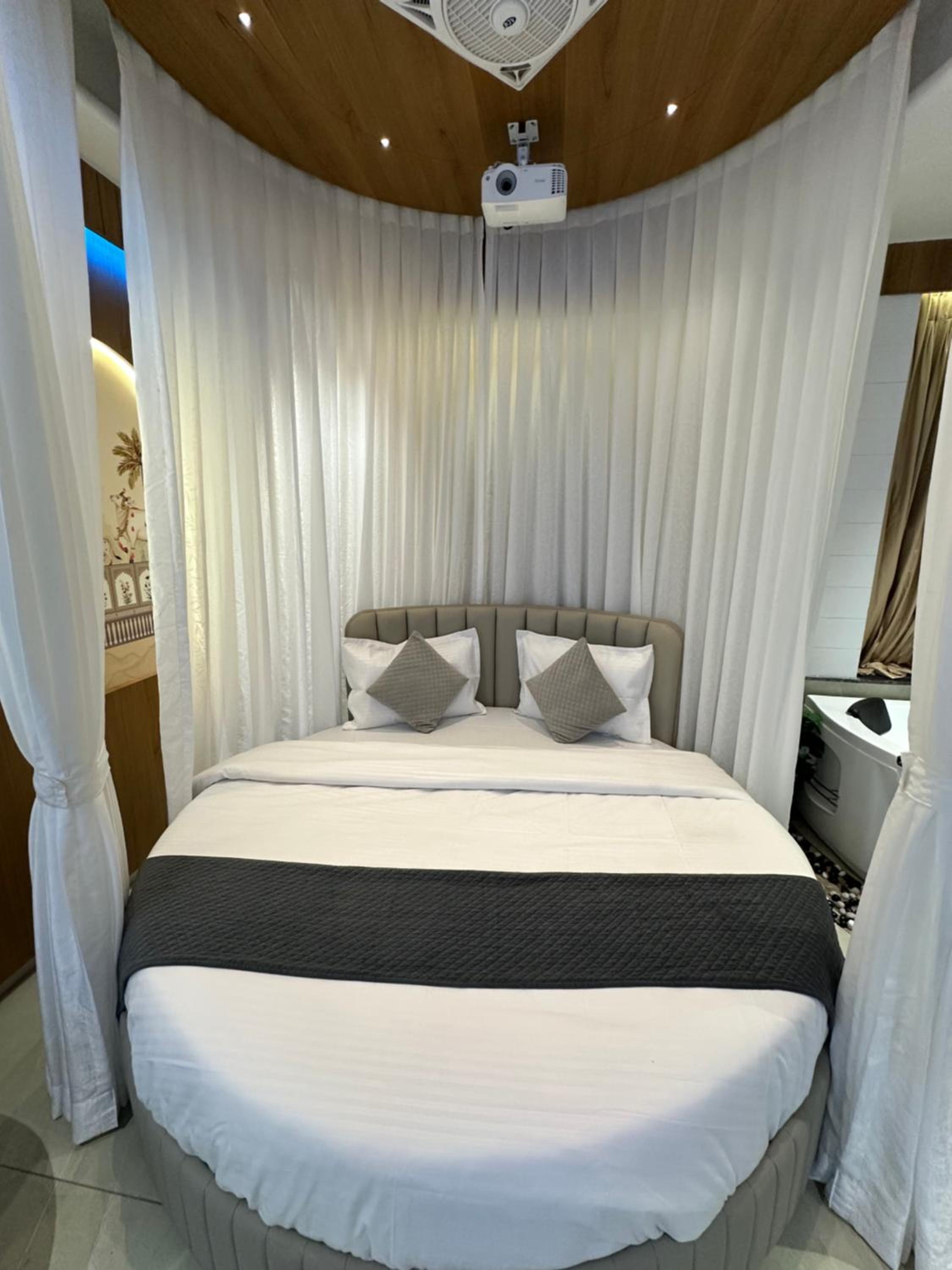 Executive Suite photo 2