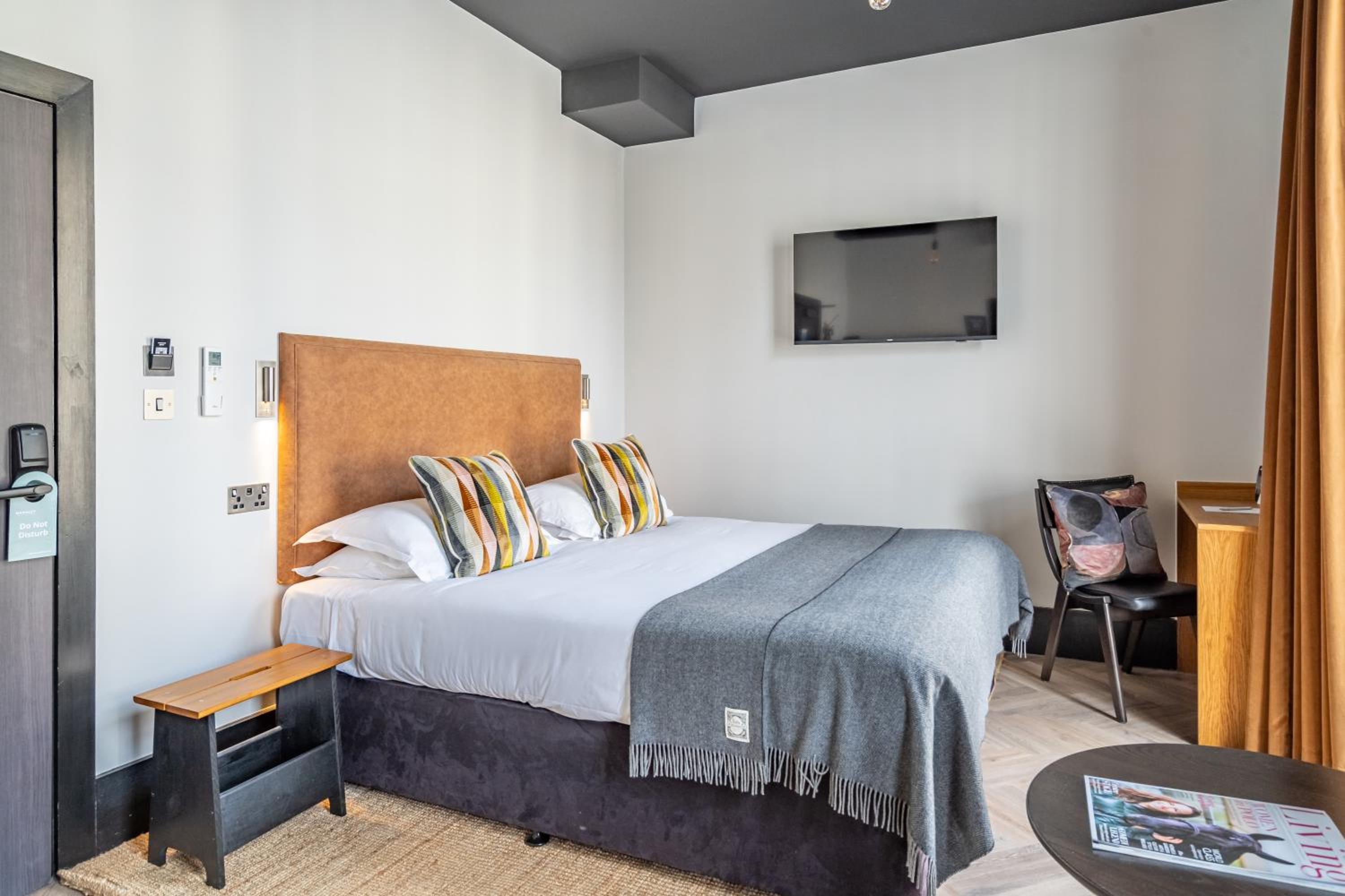 Superior Double or Twin Room - Photo 2