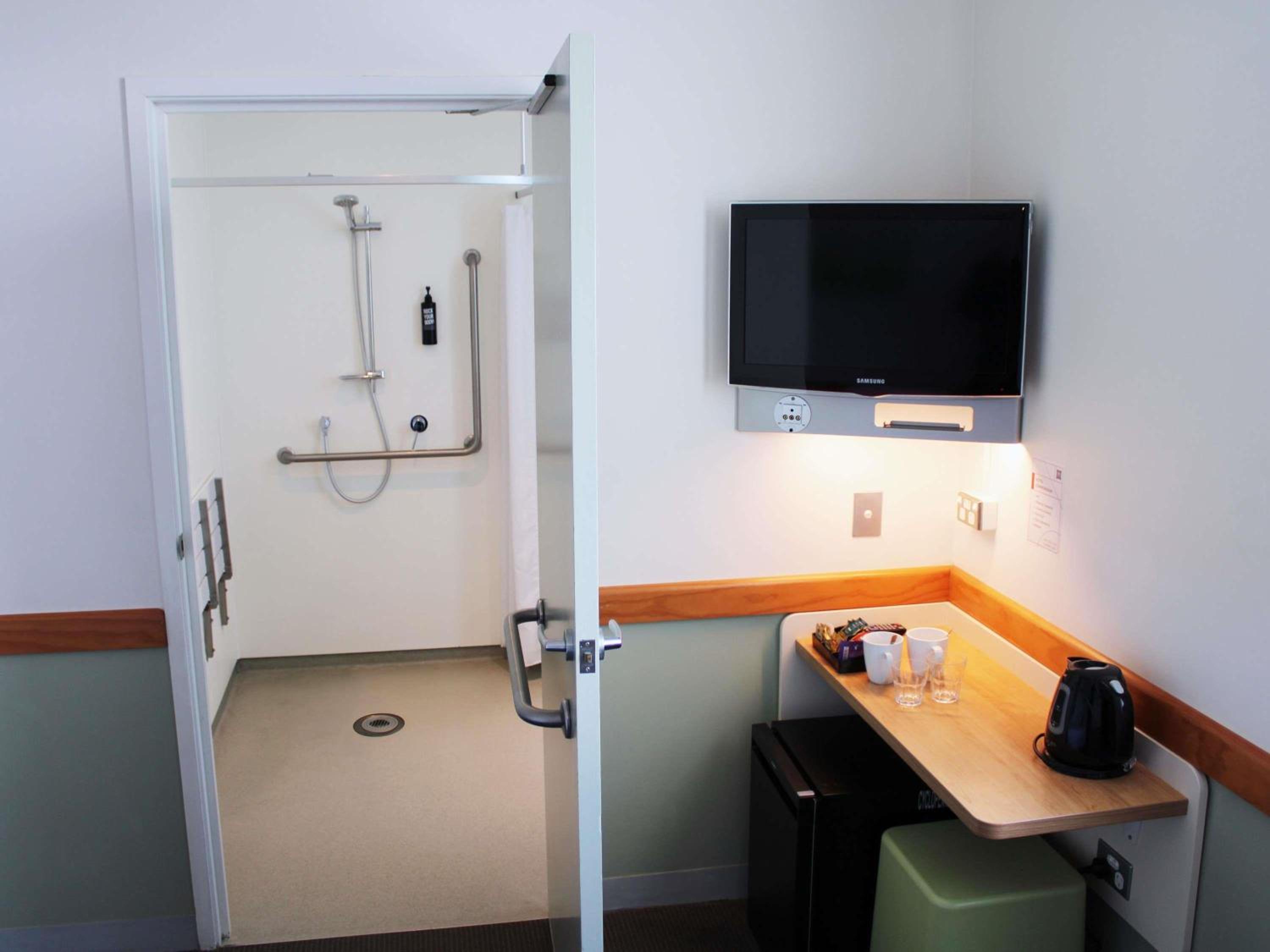 Standard Room with 2 Single Beds