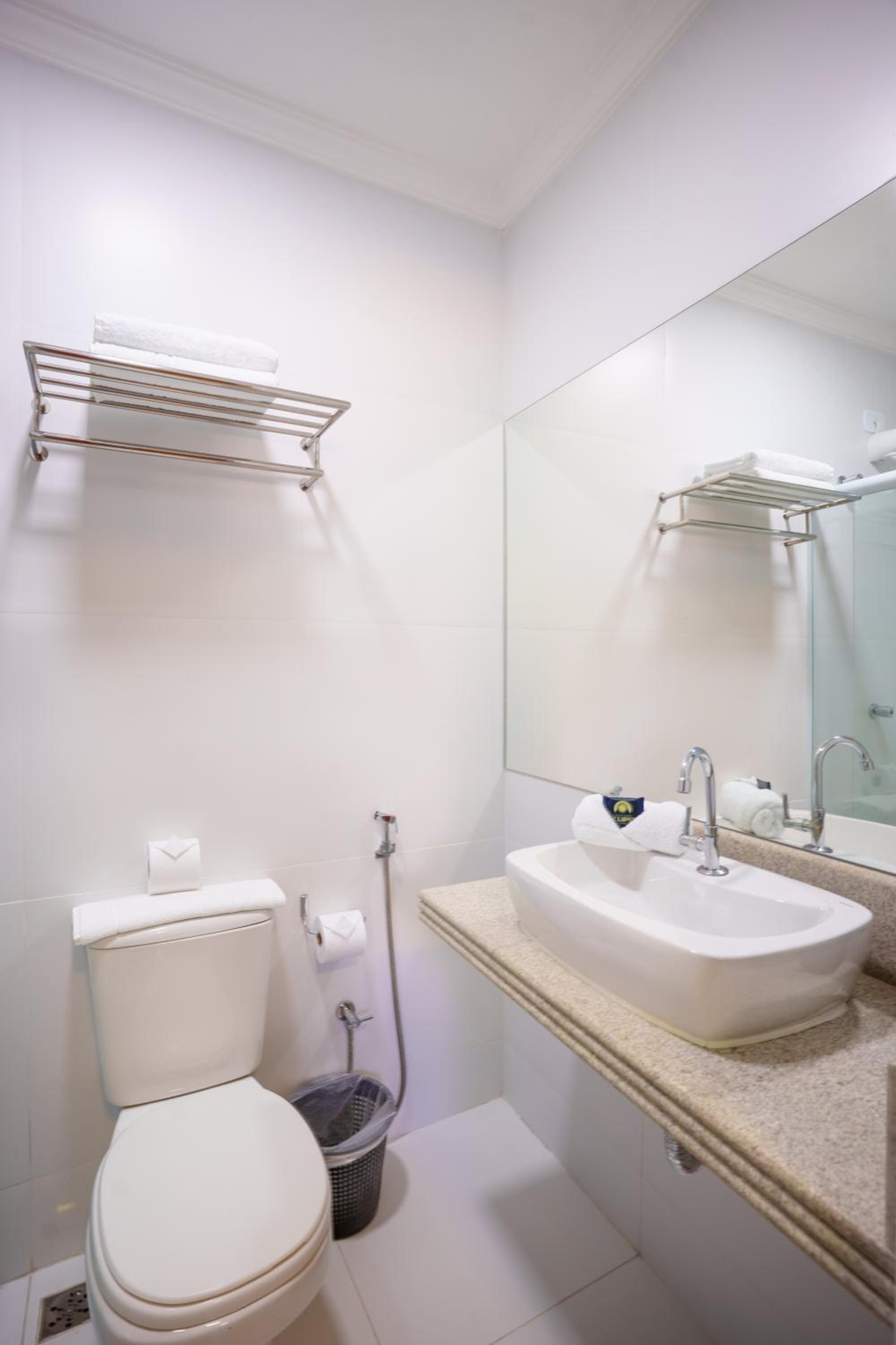 Standard Double Room - Photo 4
