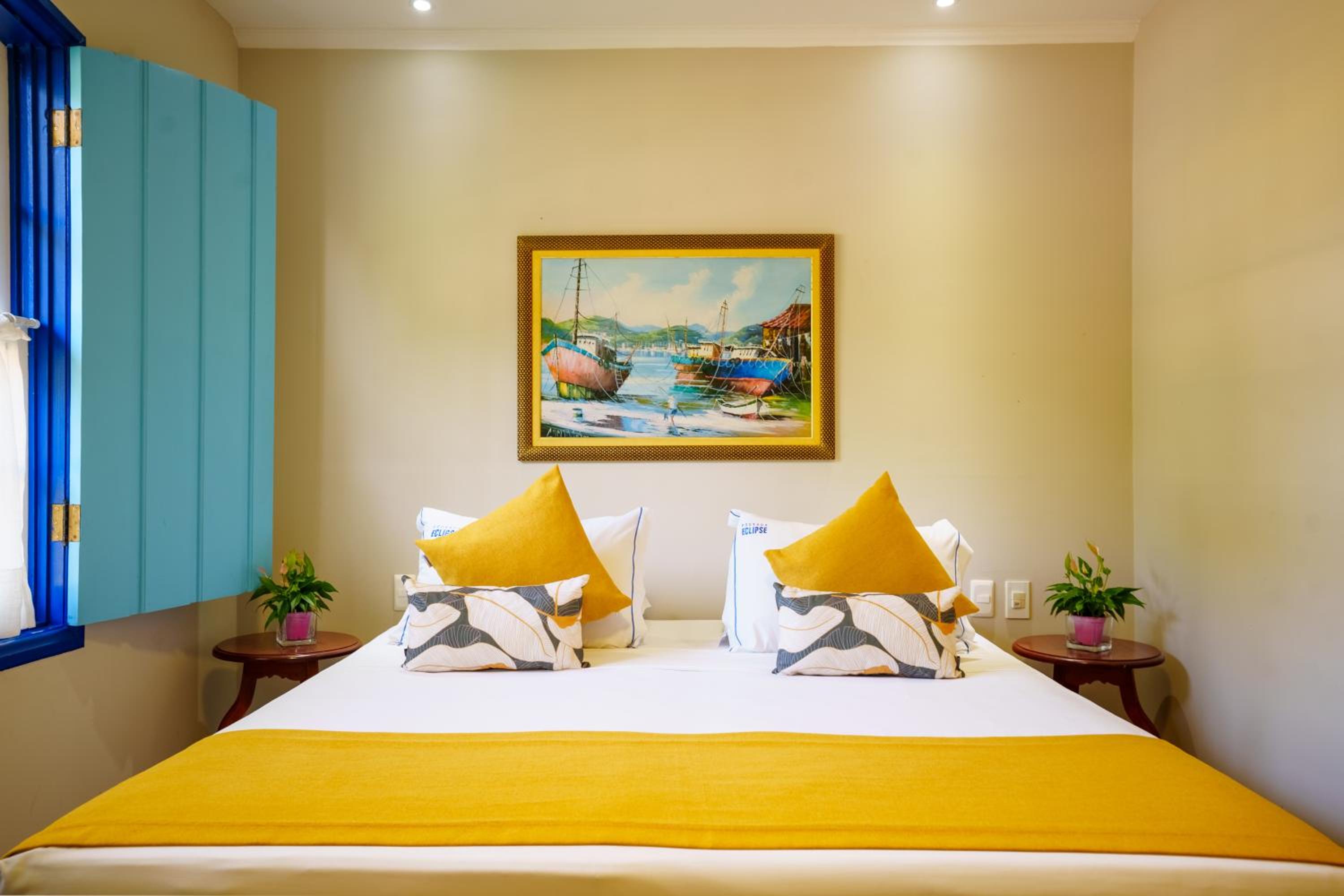 Standard Triple Room - Photo 1