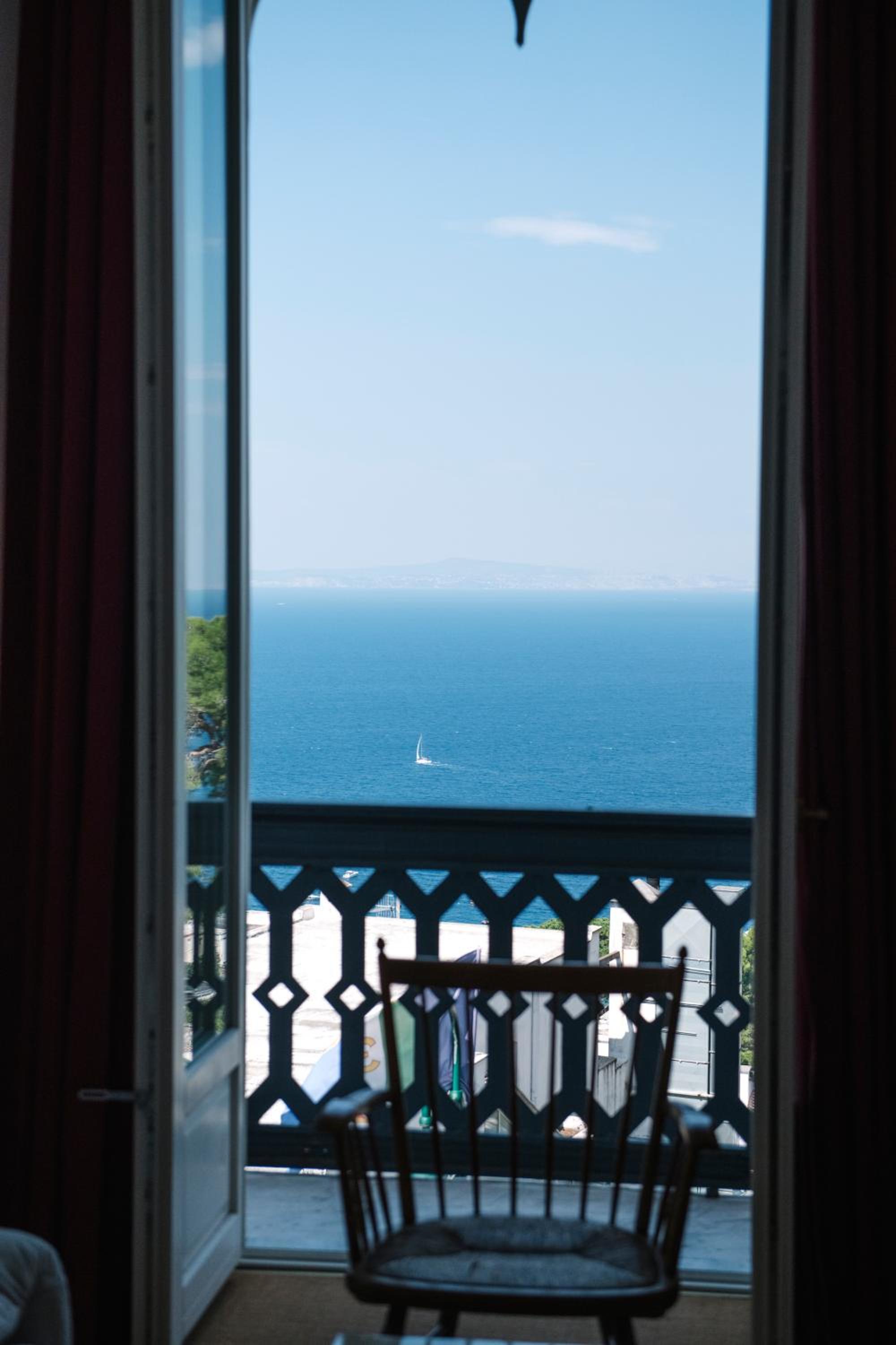 The Splendida Seaview Suite photo 2