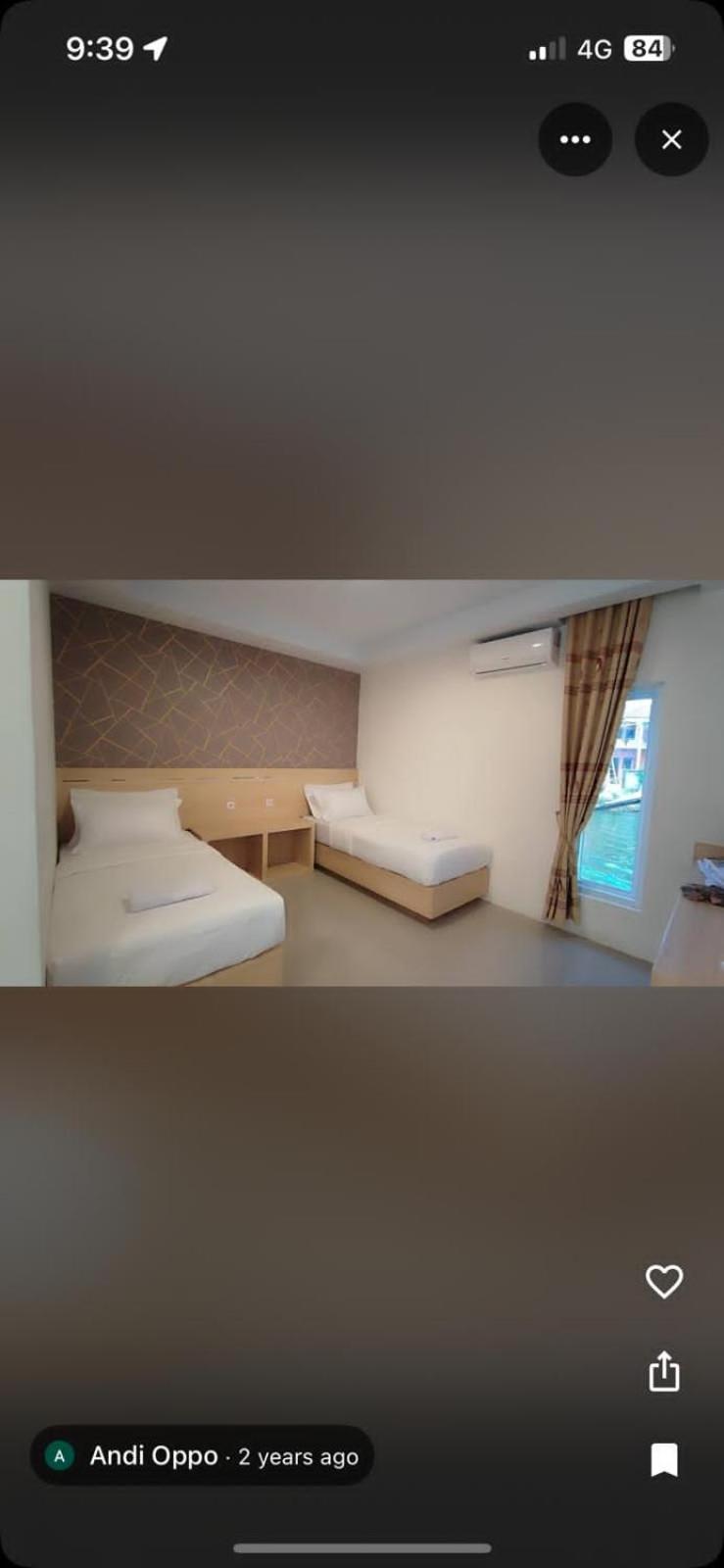 Double or Twin Room with Bathroom photo 2