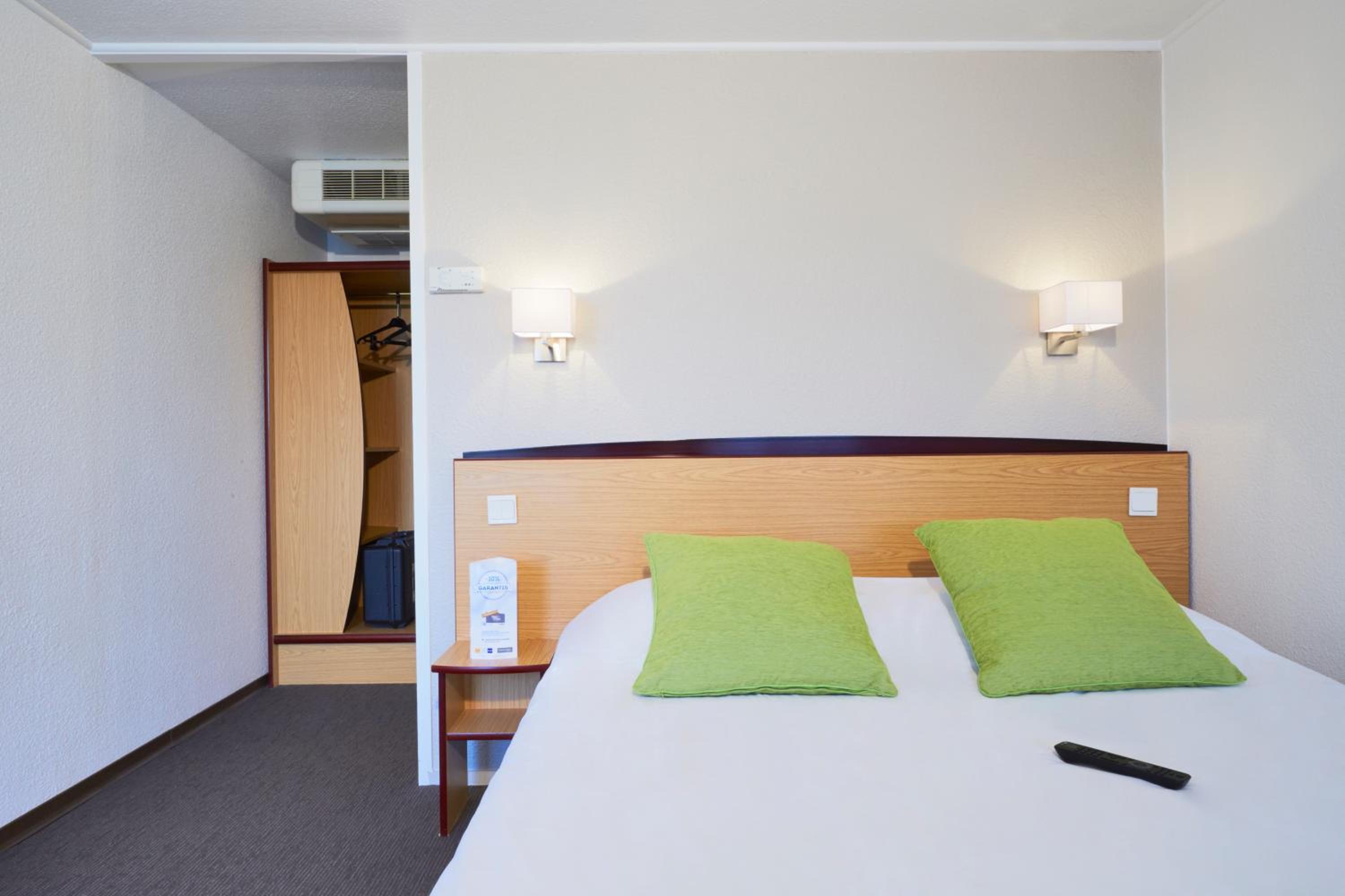 Superior King Room photo 2
