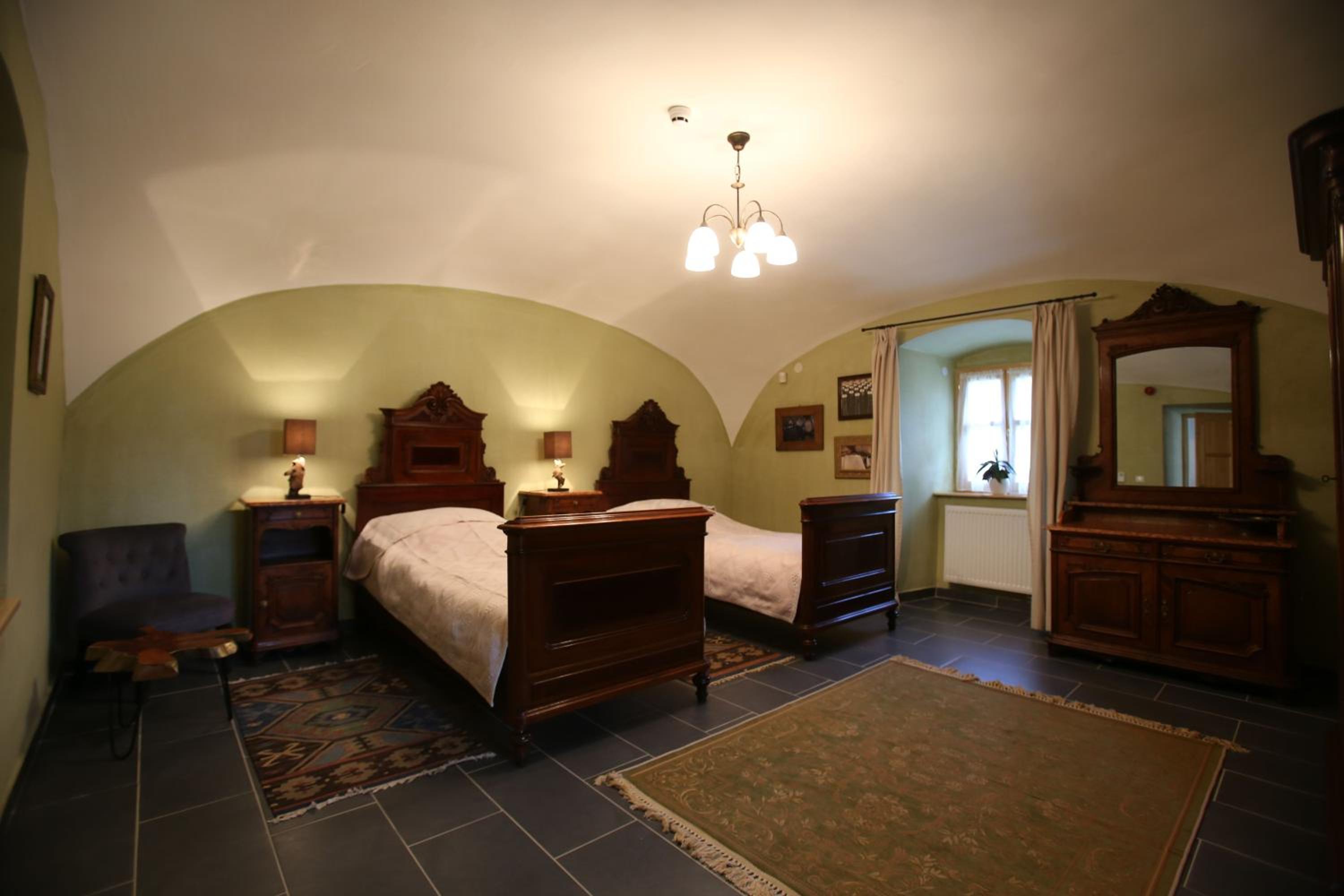 Double Room with Private Bathroom