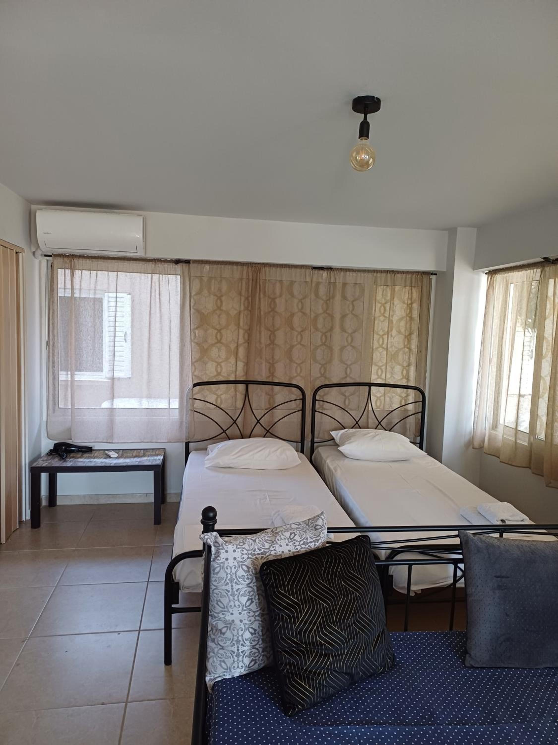 Triple Room photo 2