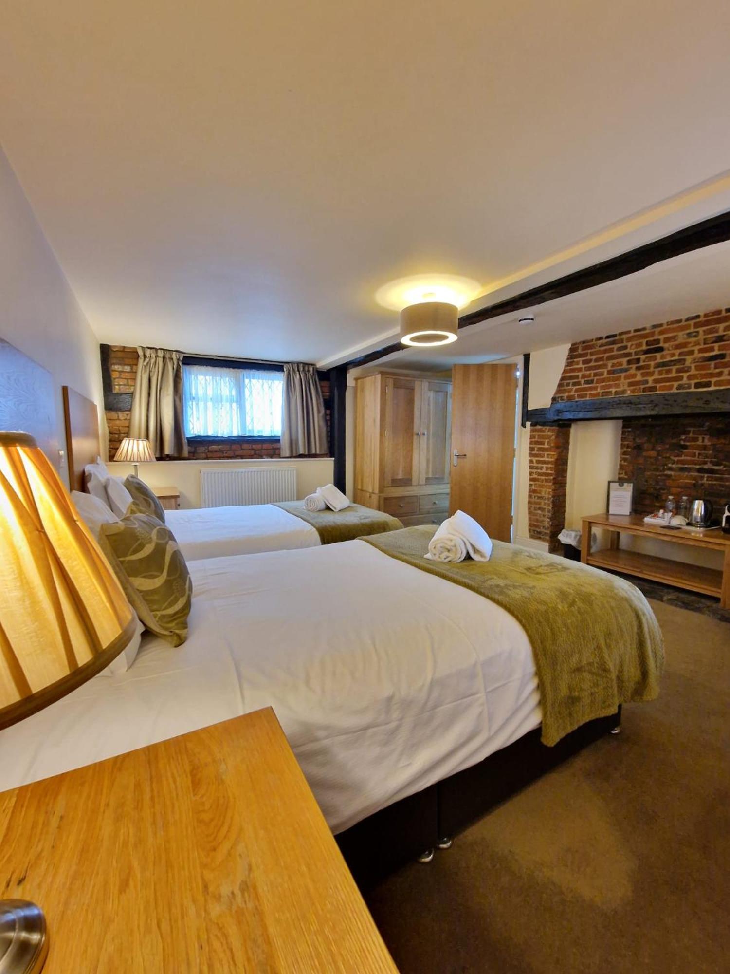 Deluxe Twin Room photo 2