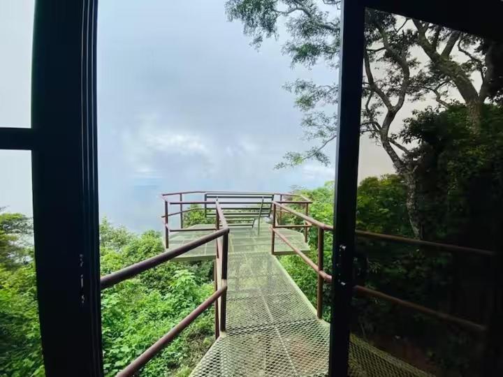 Studio with Mountain View