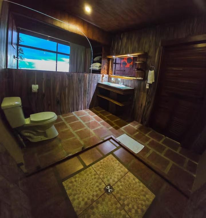 One-Bedroom Apartment with Ocean View