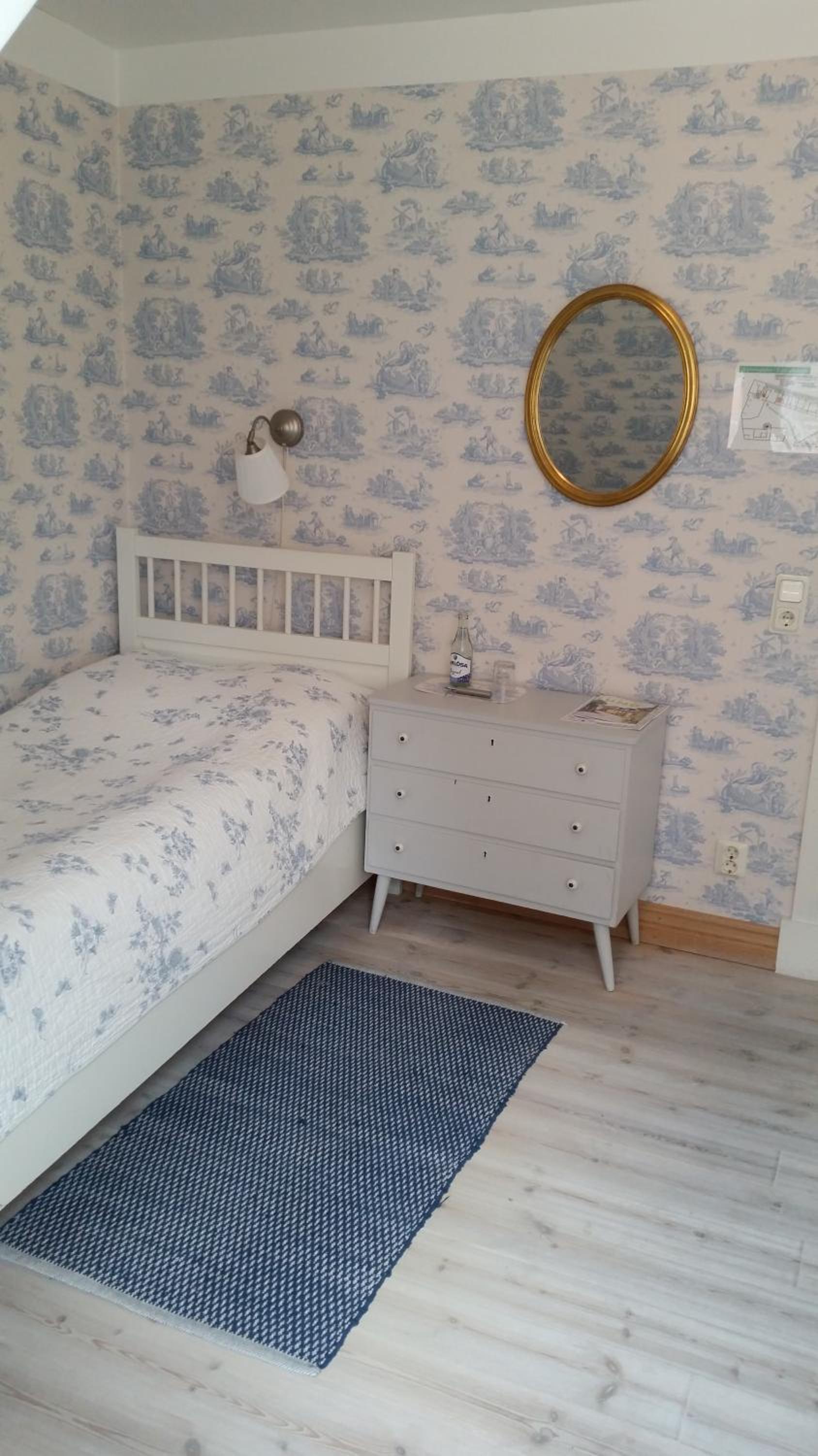 Single Room photo 1