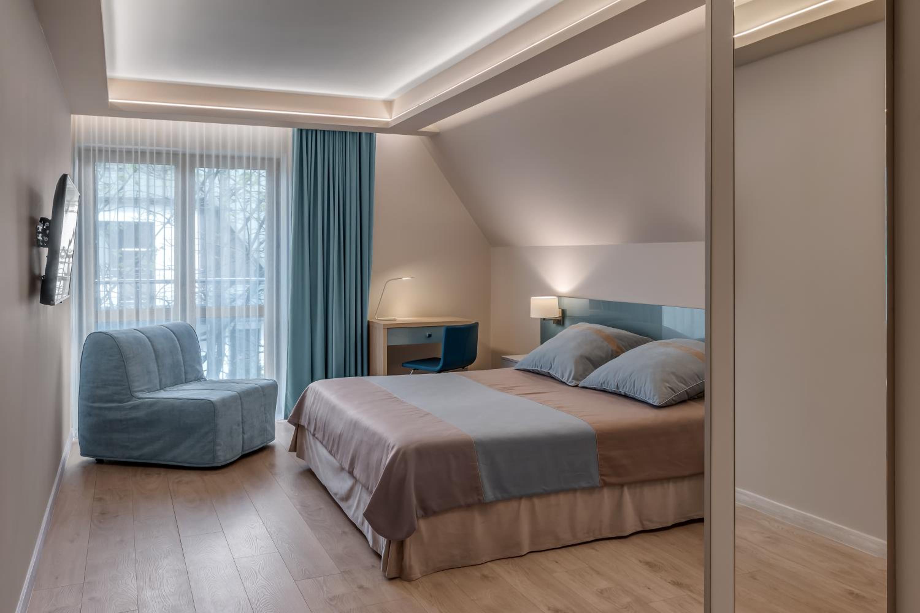 Deluxe Double Room with Balcony