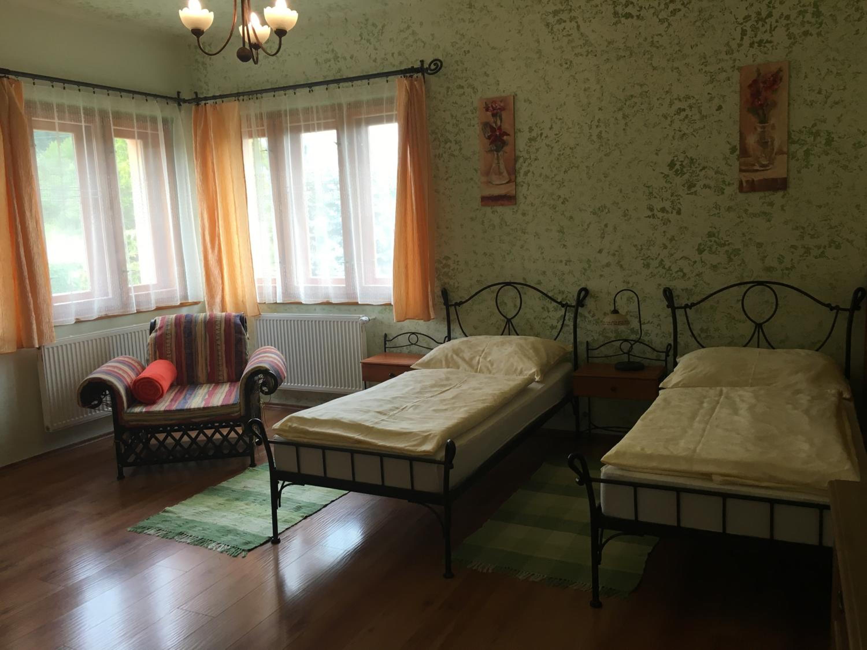 Apartment with Balcony photo 1