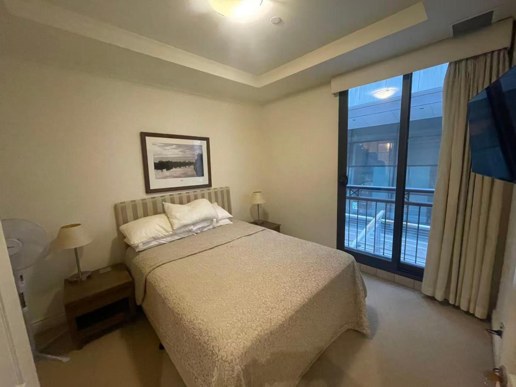Apartment - Photo 2