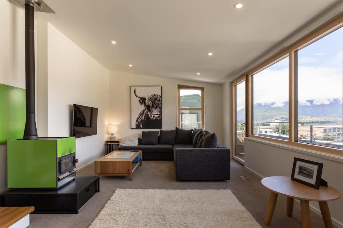 Three-Bedroom Townhouse