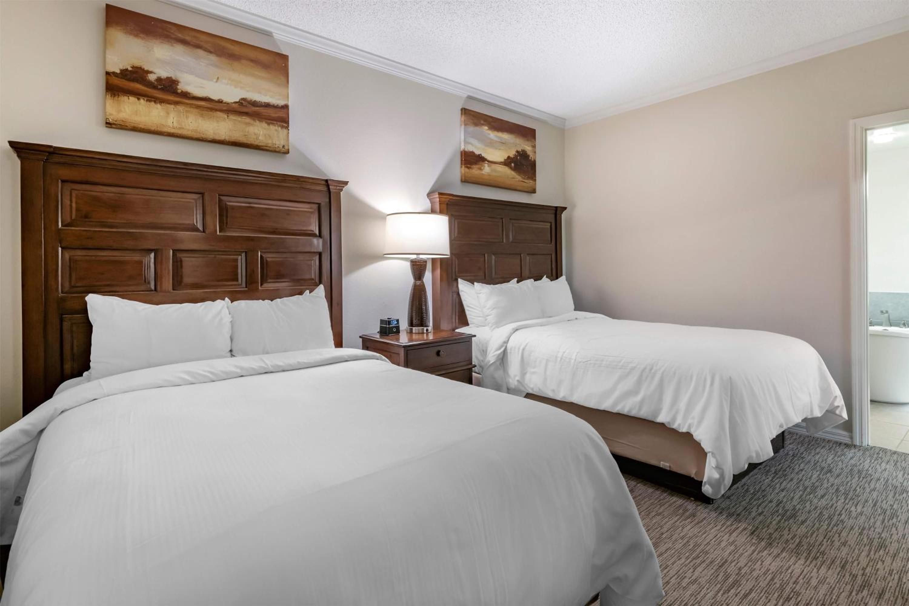 Non-Smoking One Double Bedroom Suite