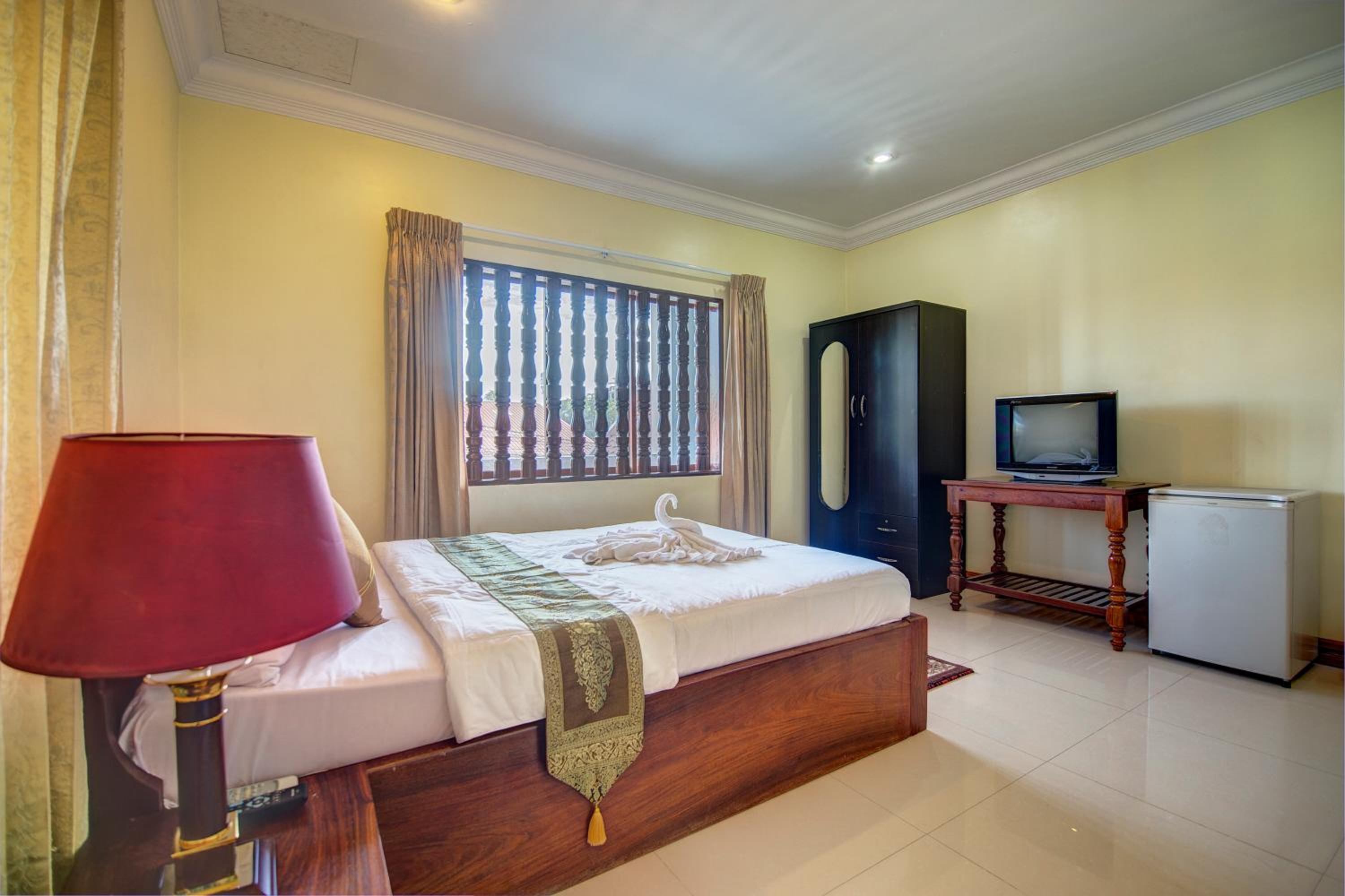 Standard Double Room - Photo 6