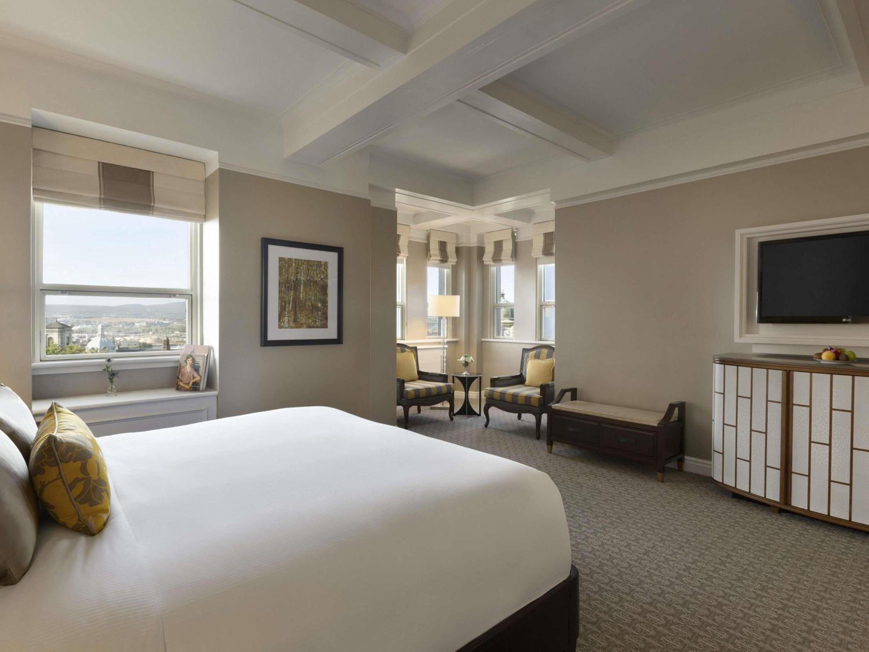 Signature King Room
