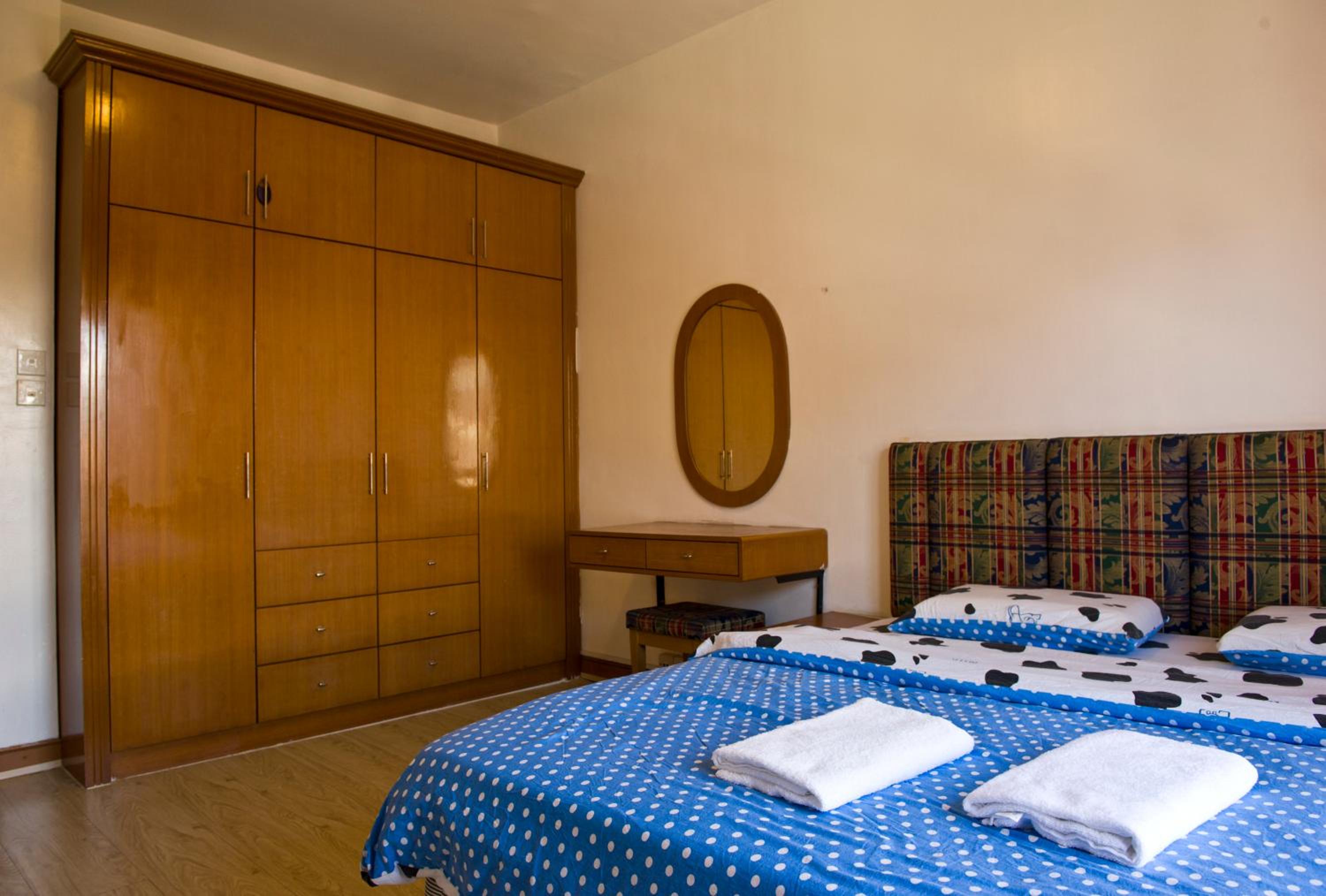 Three-Bedroom Apartment - Photo 44