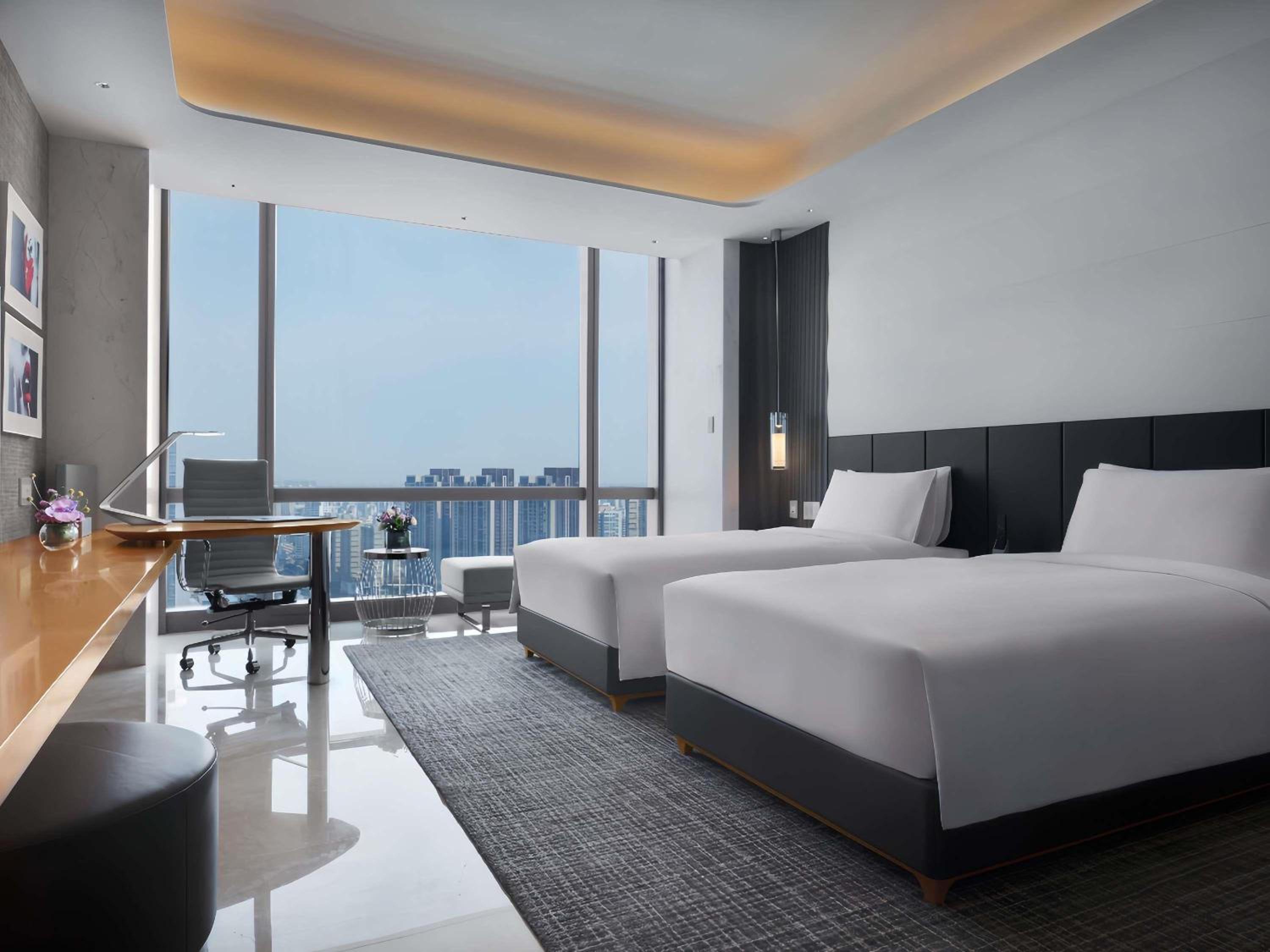 Luxury Room, Twin Beds, Bay View