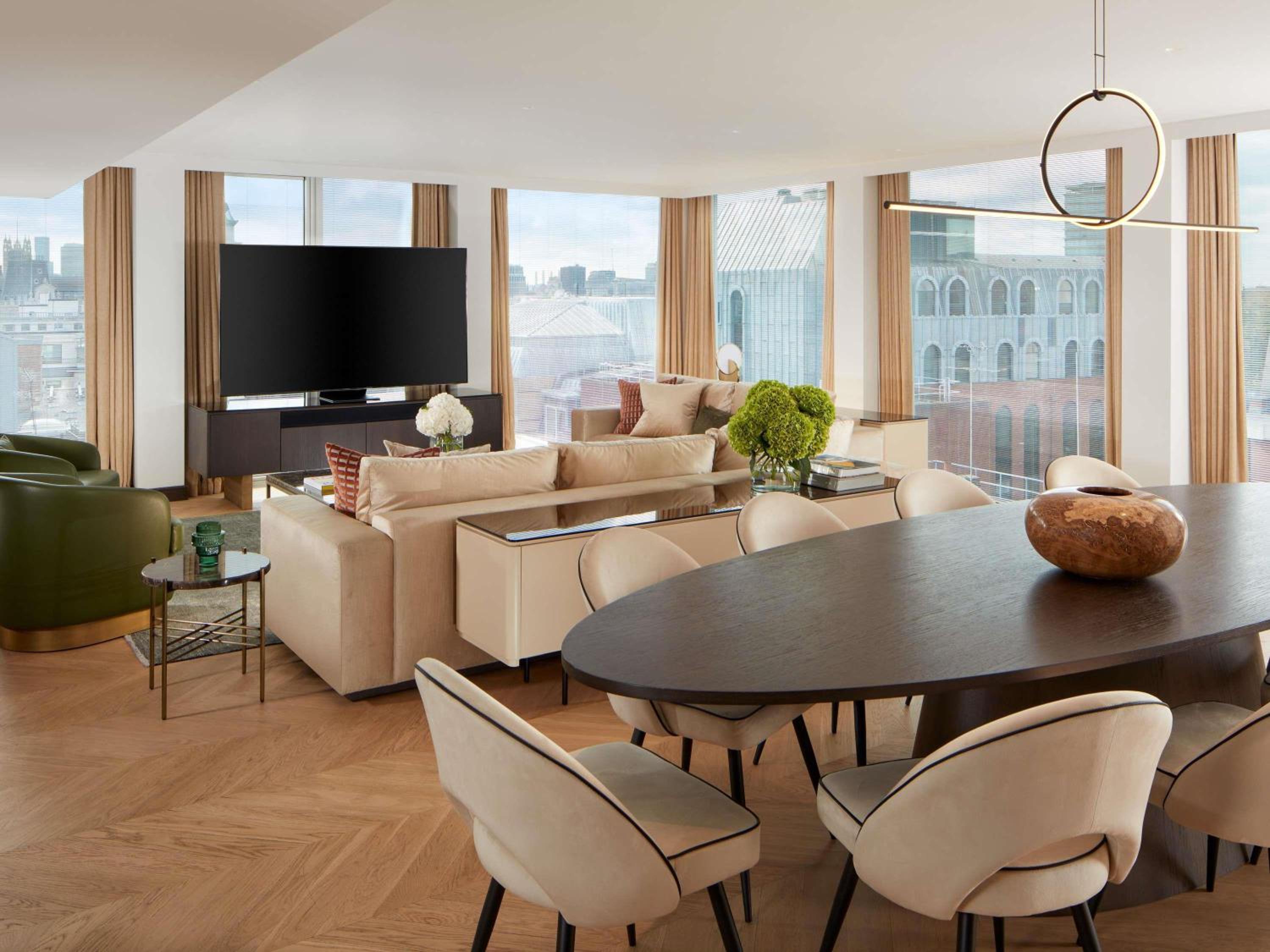 Penthouse photo 2