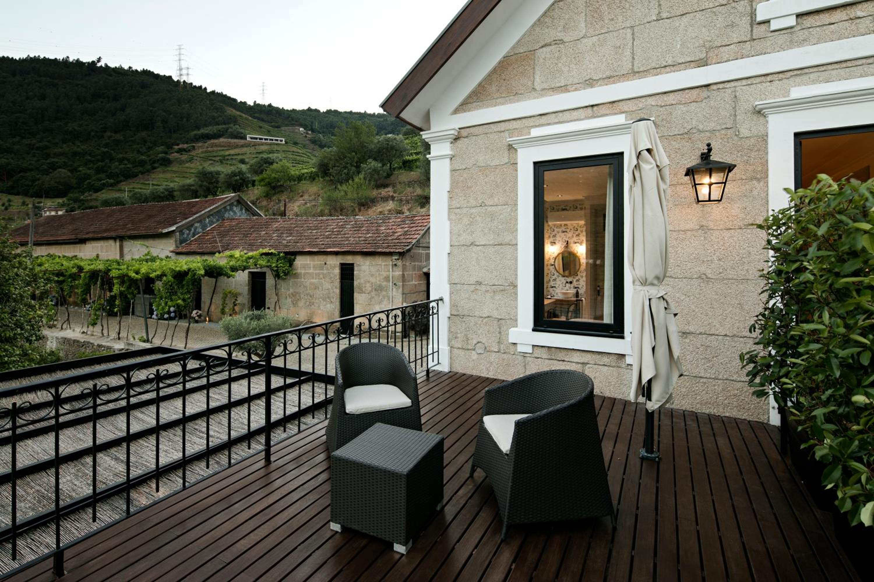 Deluxe Double Room with Terrace and Minipool photo 3