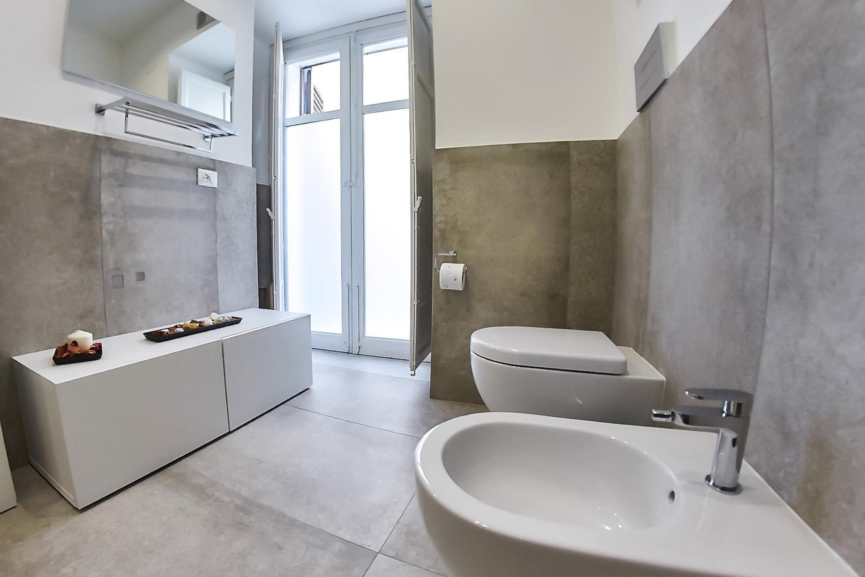 One-Bedroom Apartment - Photo 24
