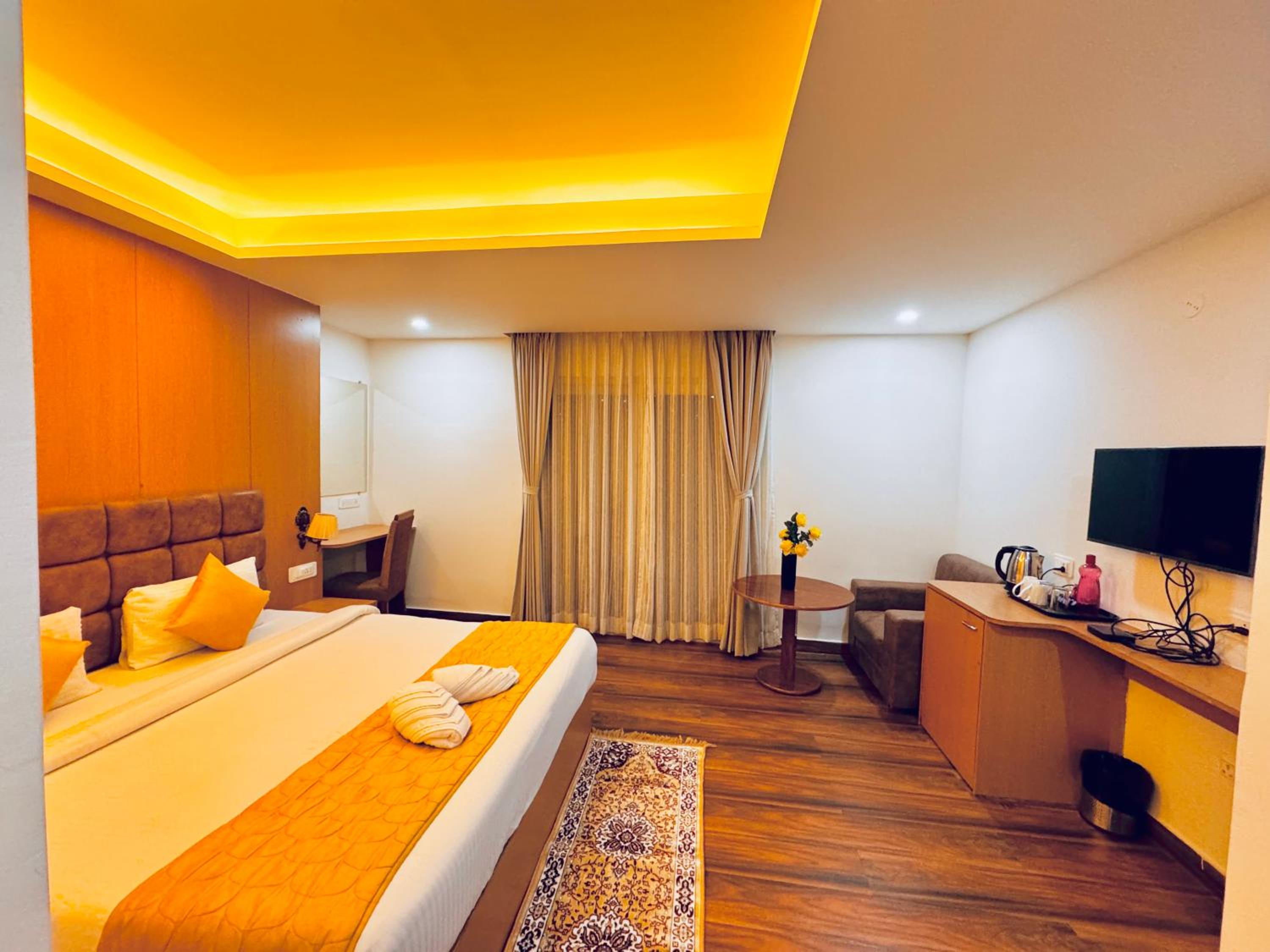 King Room with Balcony
