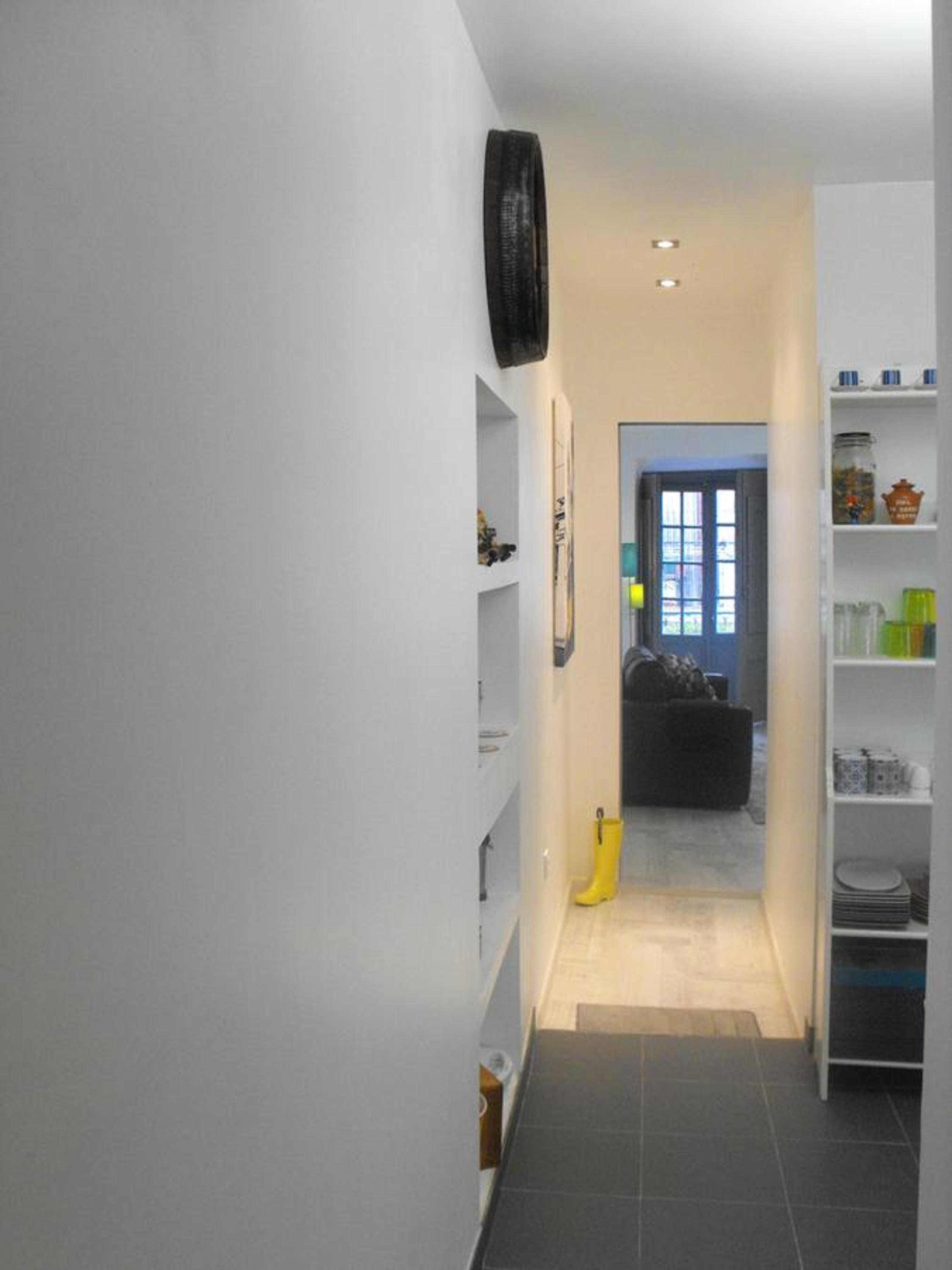 Two-Bedroom Apartment - Photo 18
