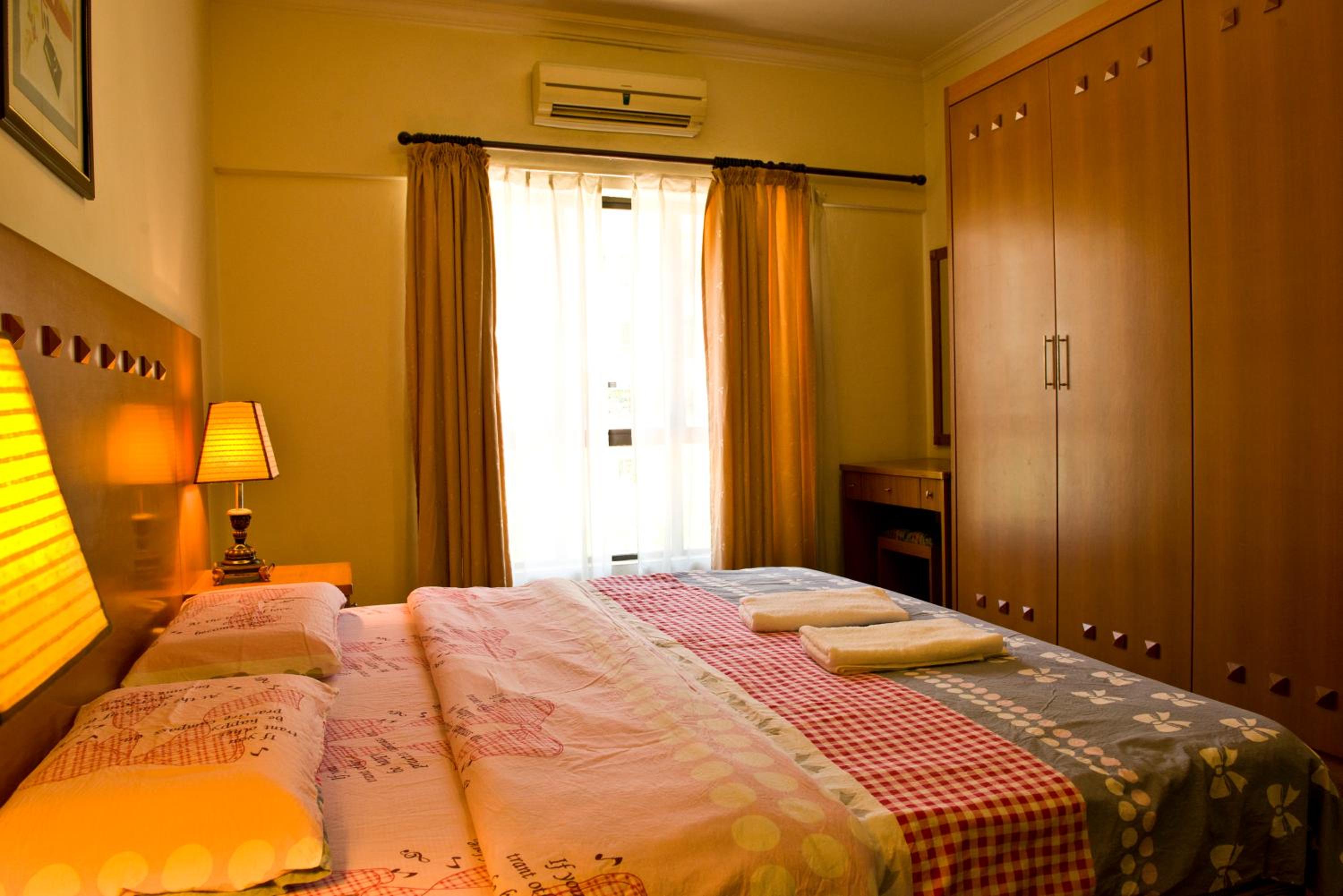 Three-Bedroom Apartment - Photo 26