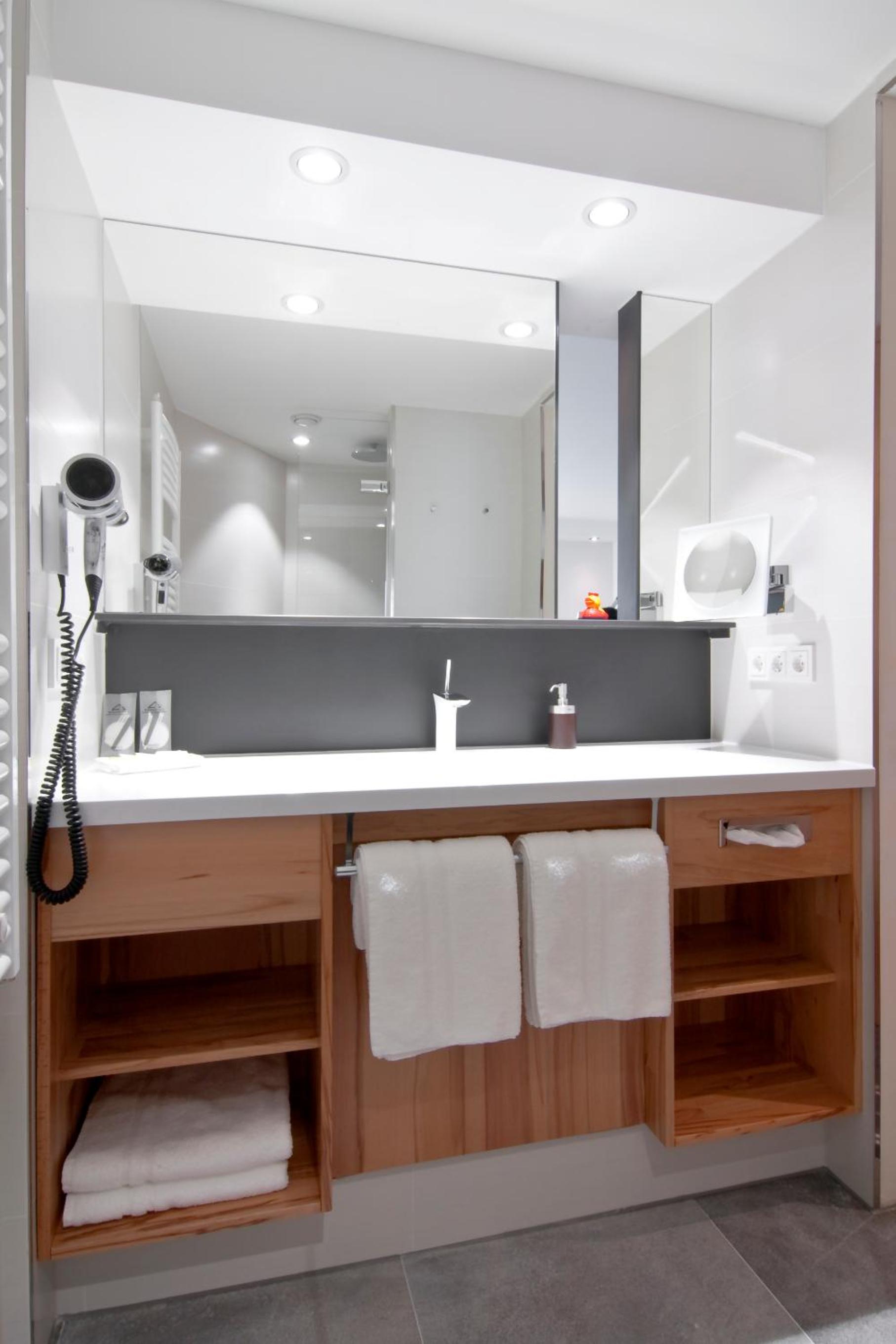 Superior Single Room photo 3