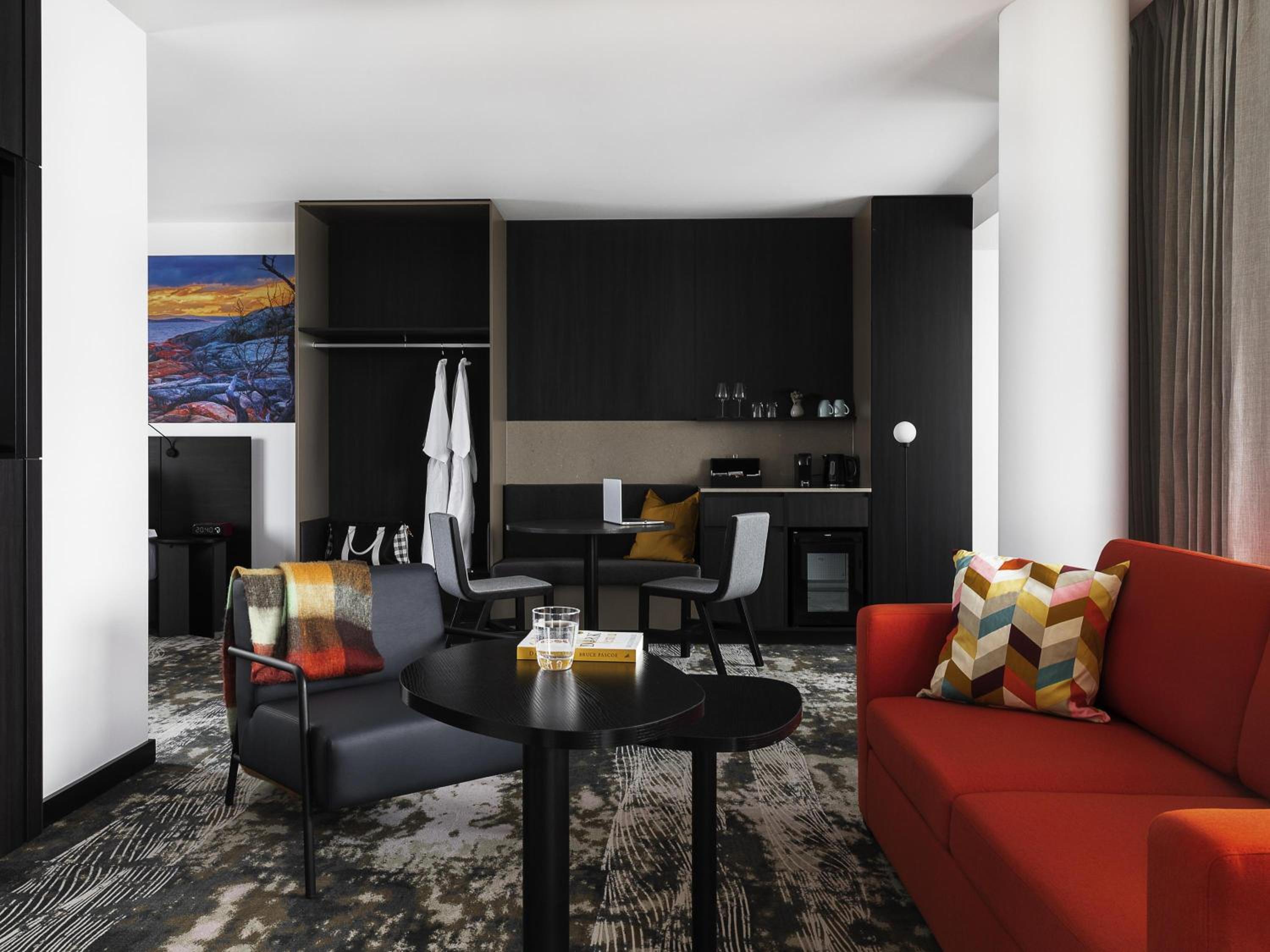Executive King Suite with River View - Photo 2