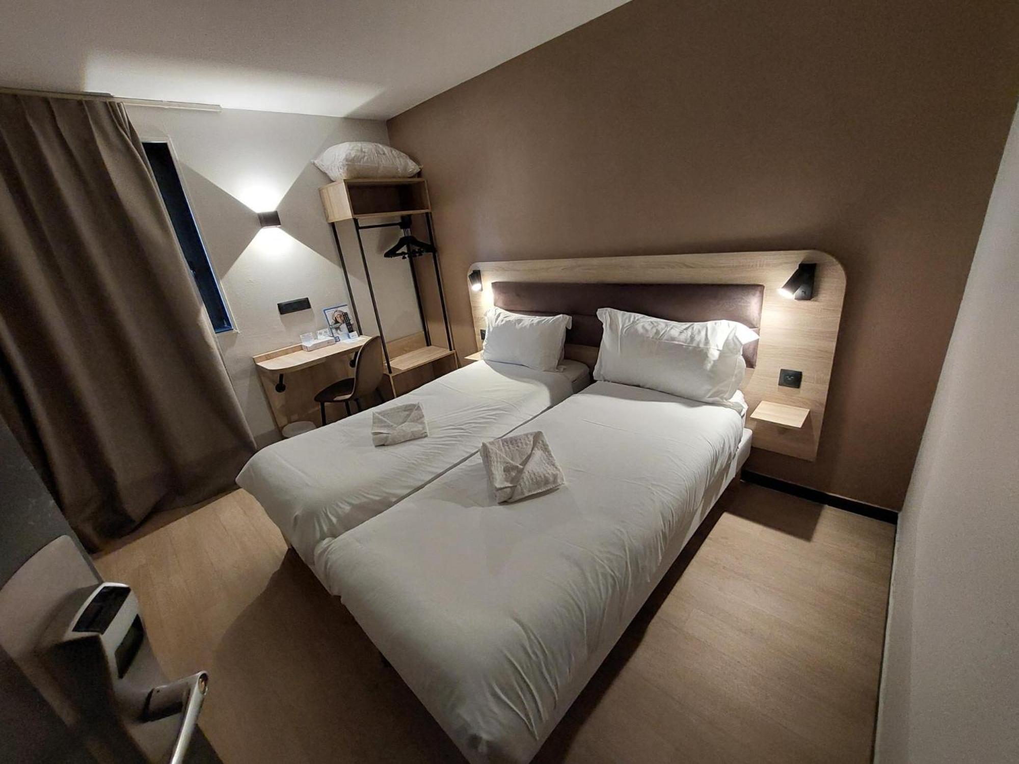 Twin Room photo 2