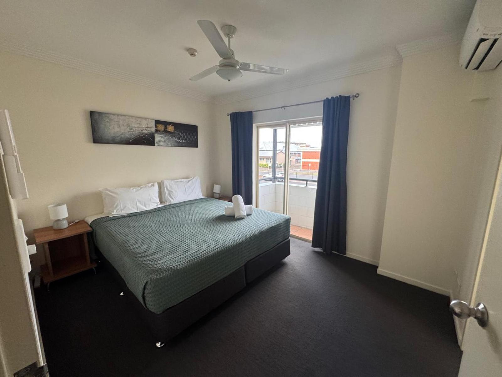 2 Bedroom Apartment - Photo 6
