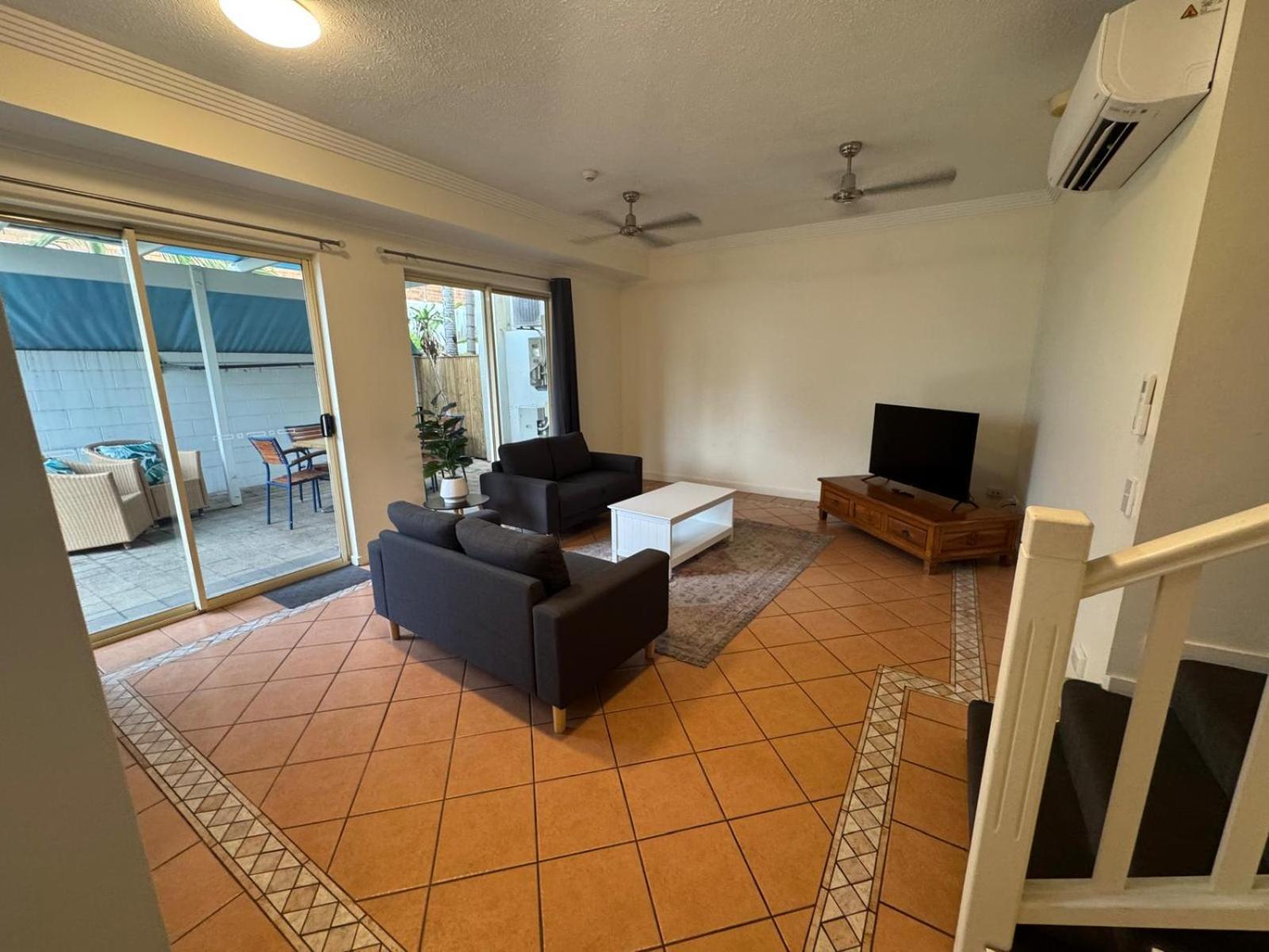 2 Bedroom Apartment - Photo 8