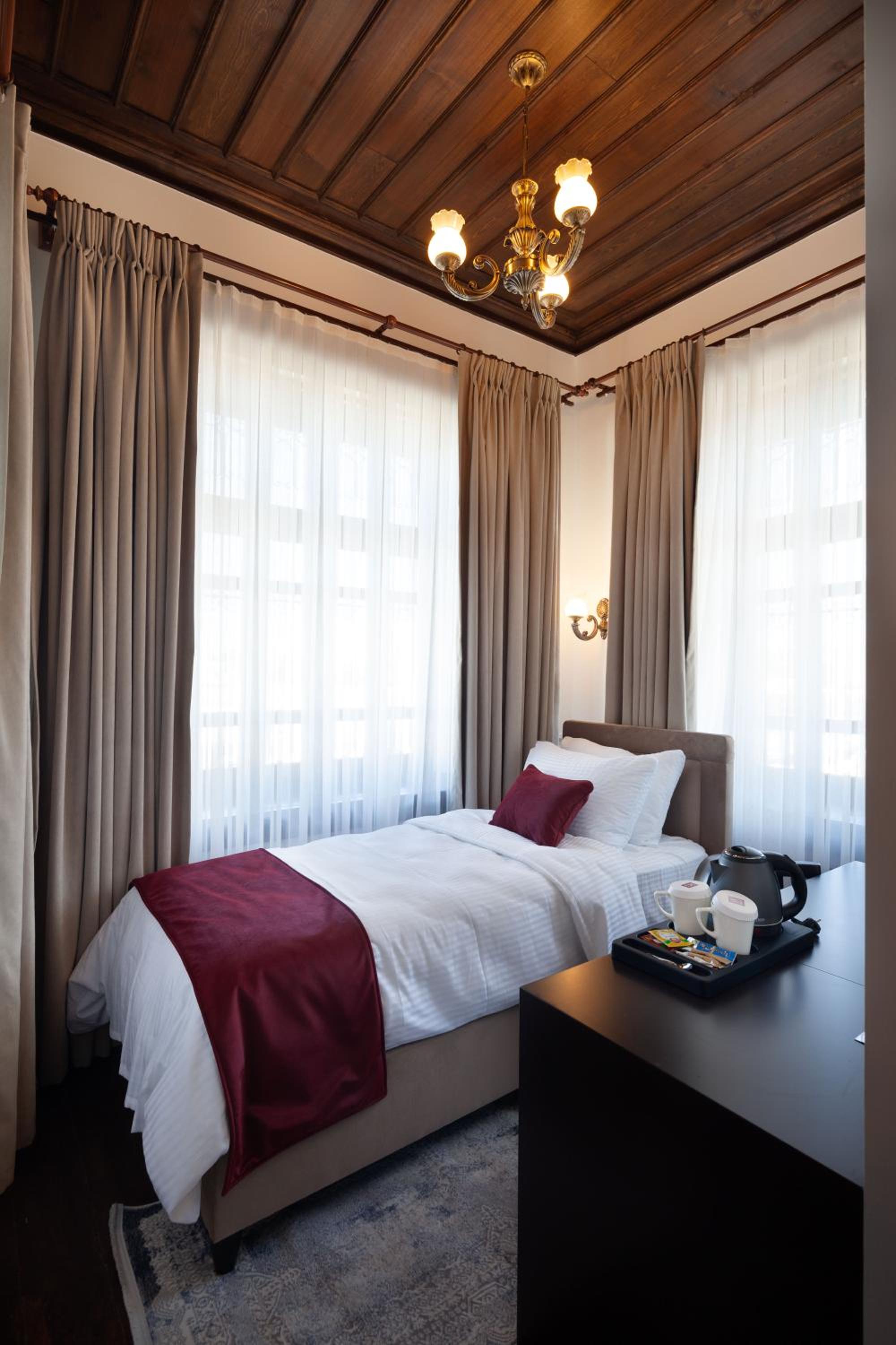 Budget Single Room