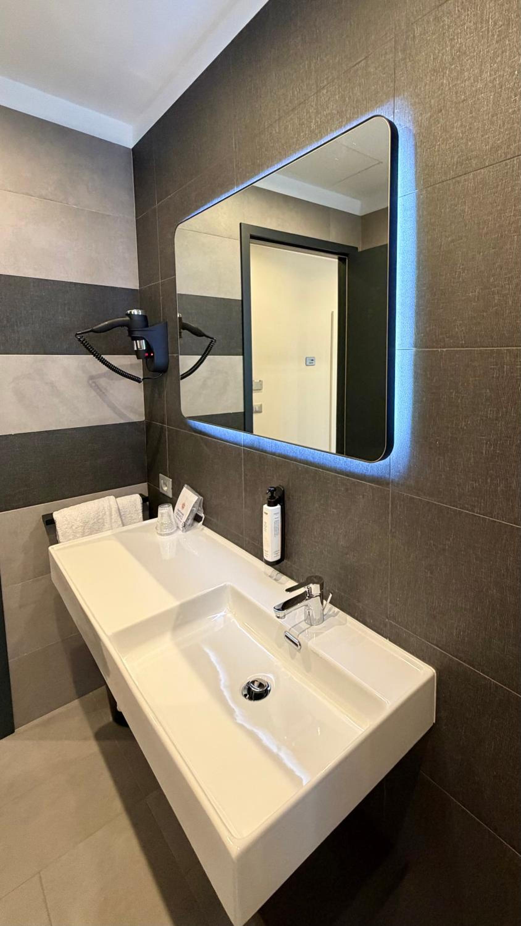 Business Double or Twin Room