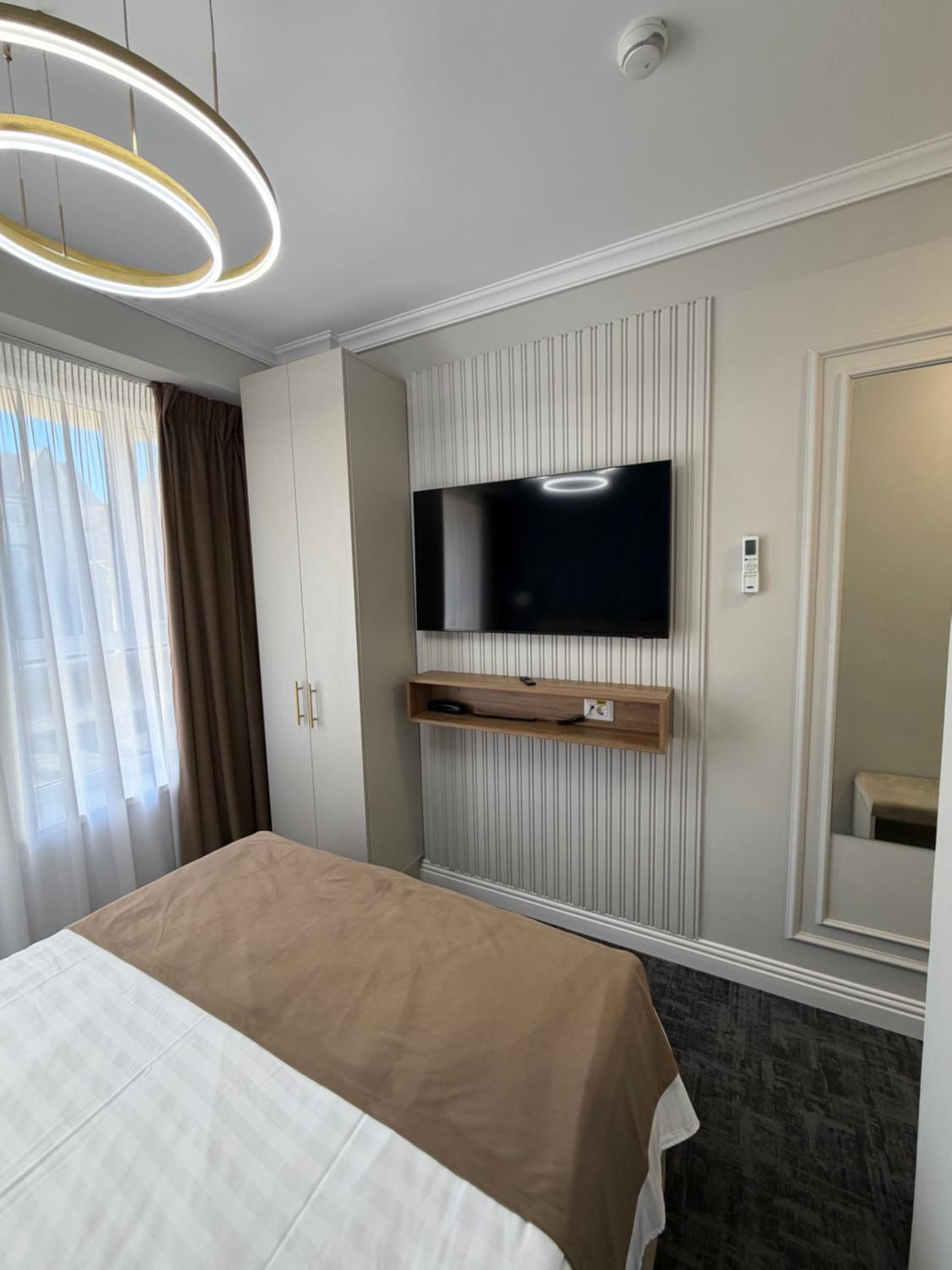 Economy Double Room photo 3