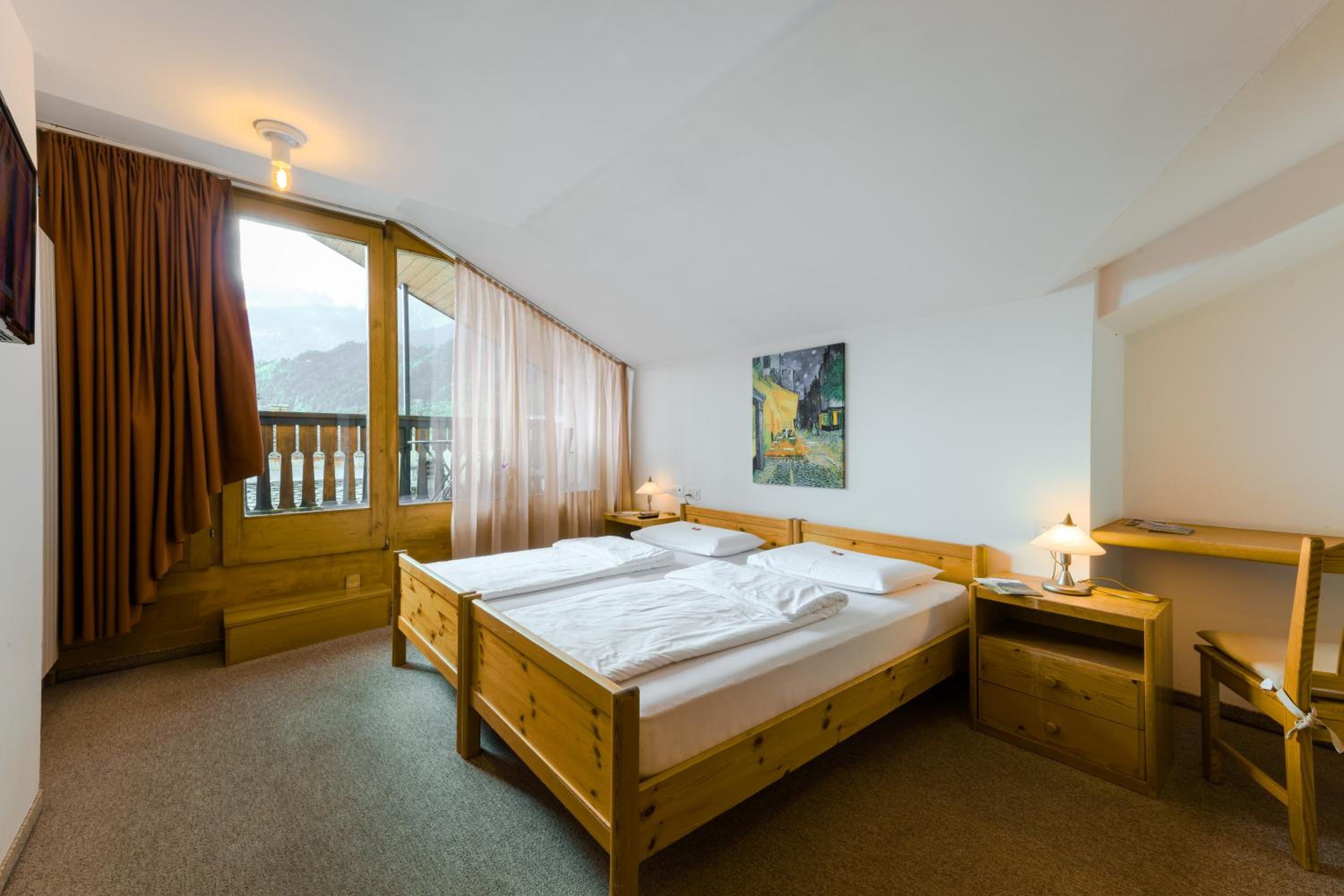 Twin Room with Balcony