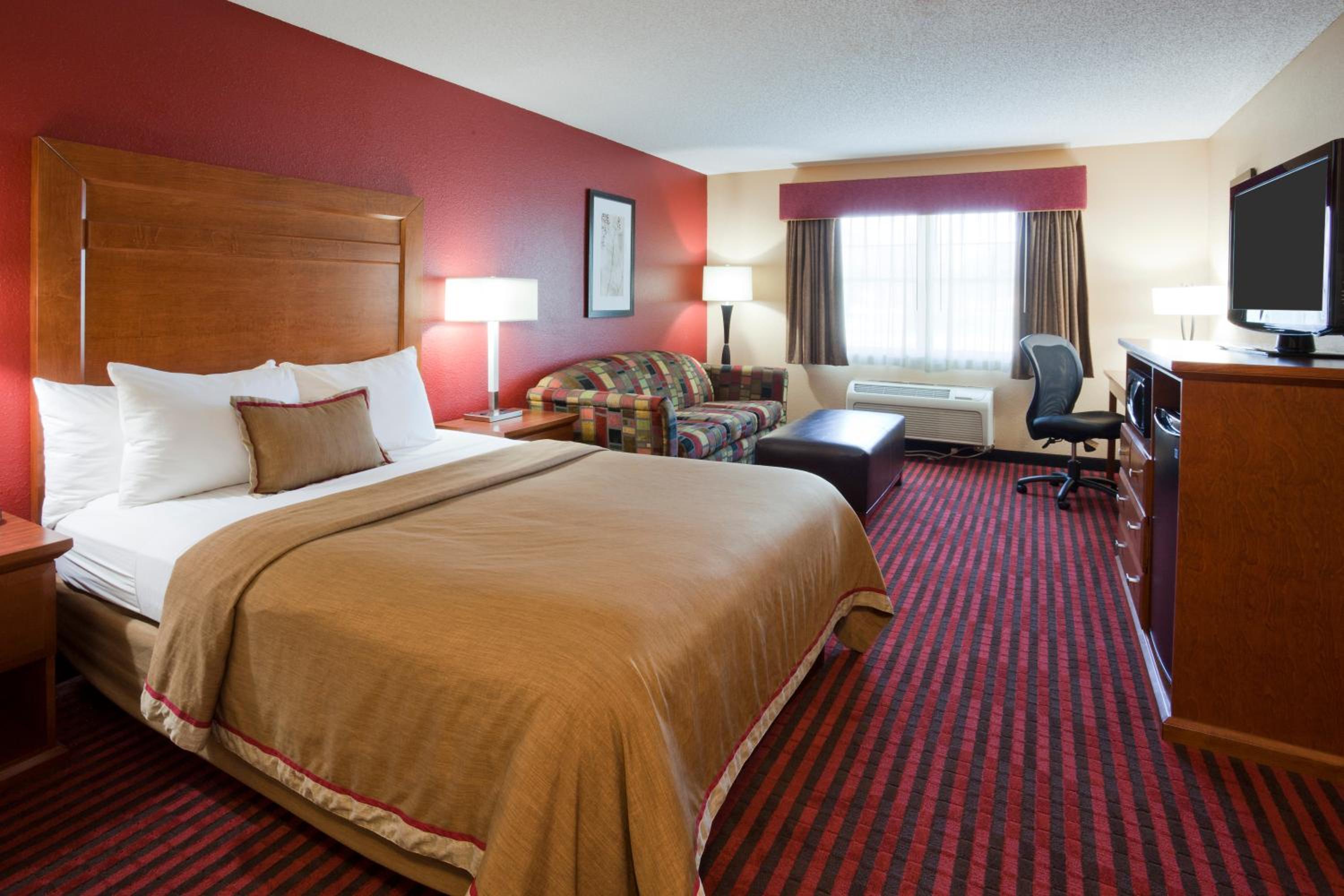 Queen Room