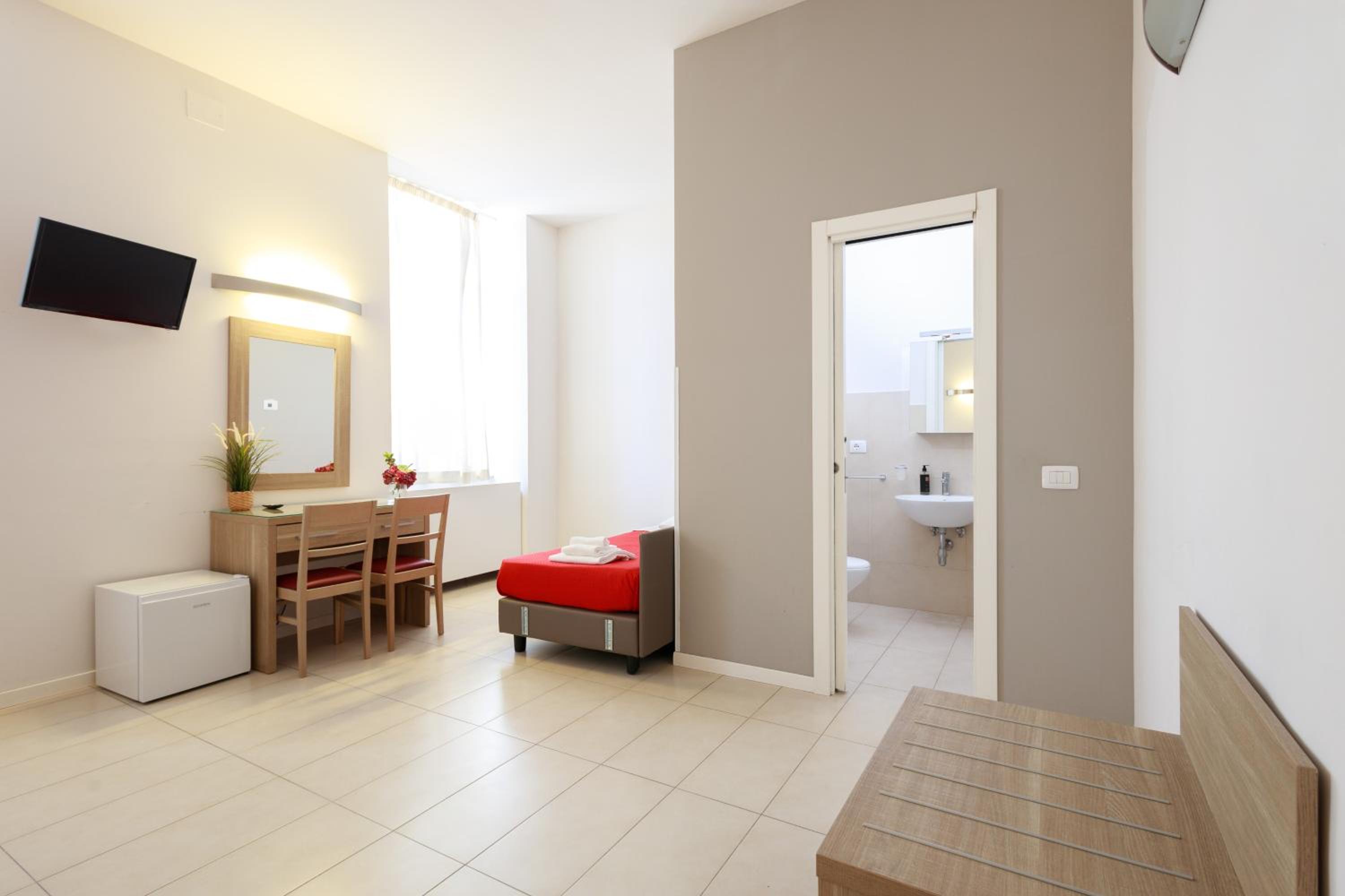 Classic Triple Room photo 3