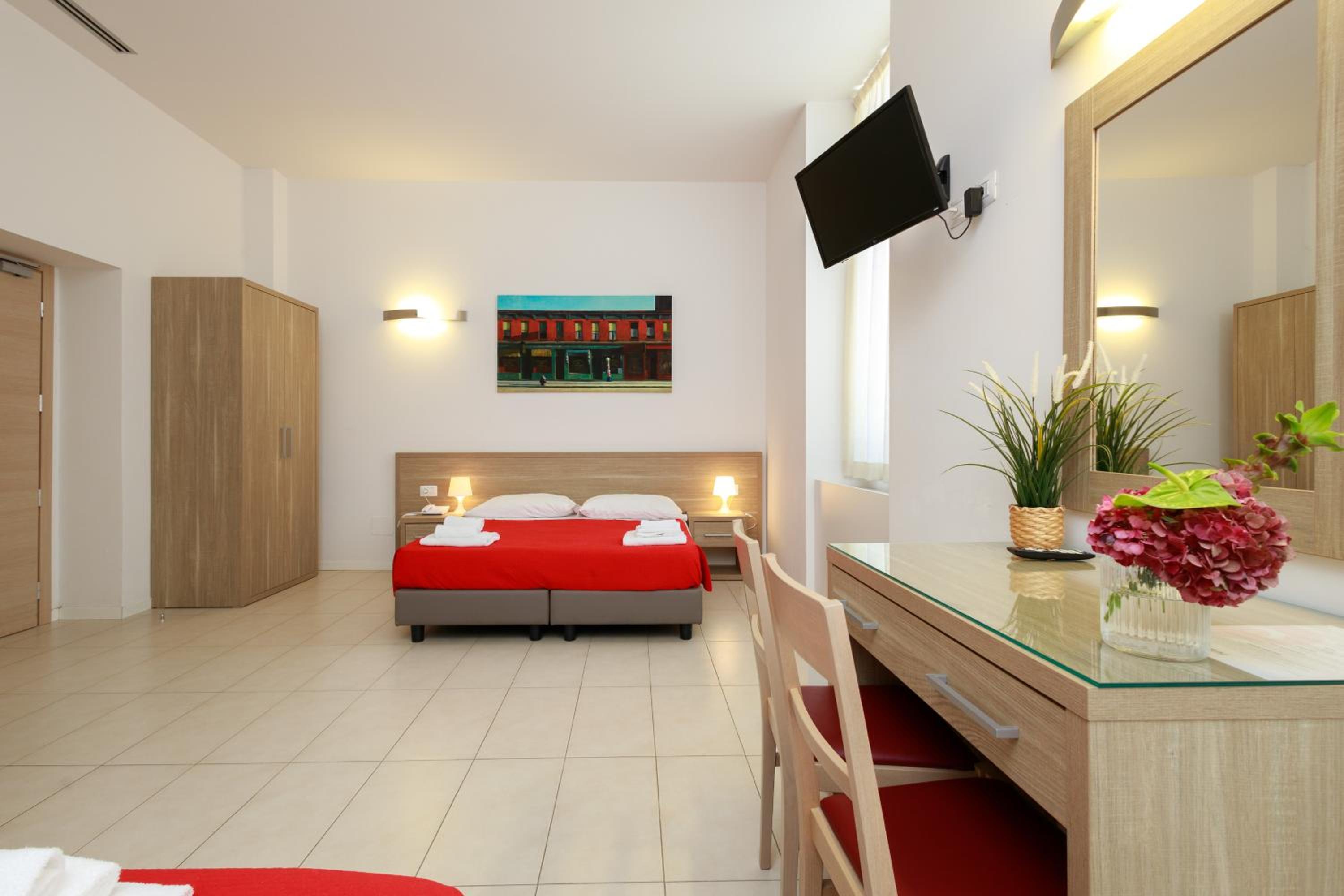 Classic Quadruple Room photo 2