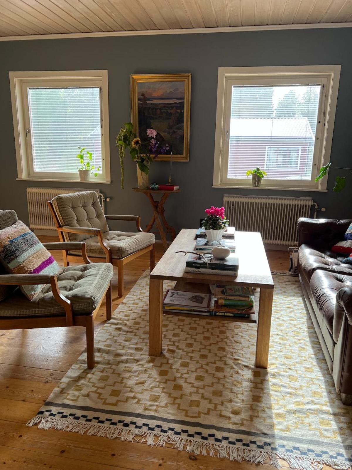 Three-Bedroom Apartment photo 1