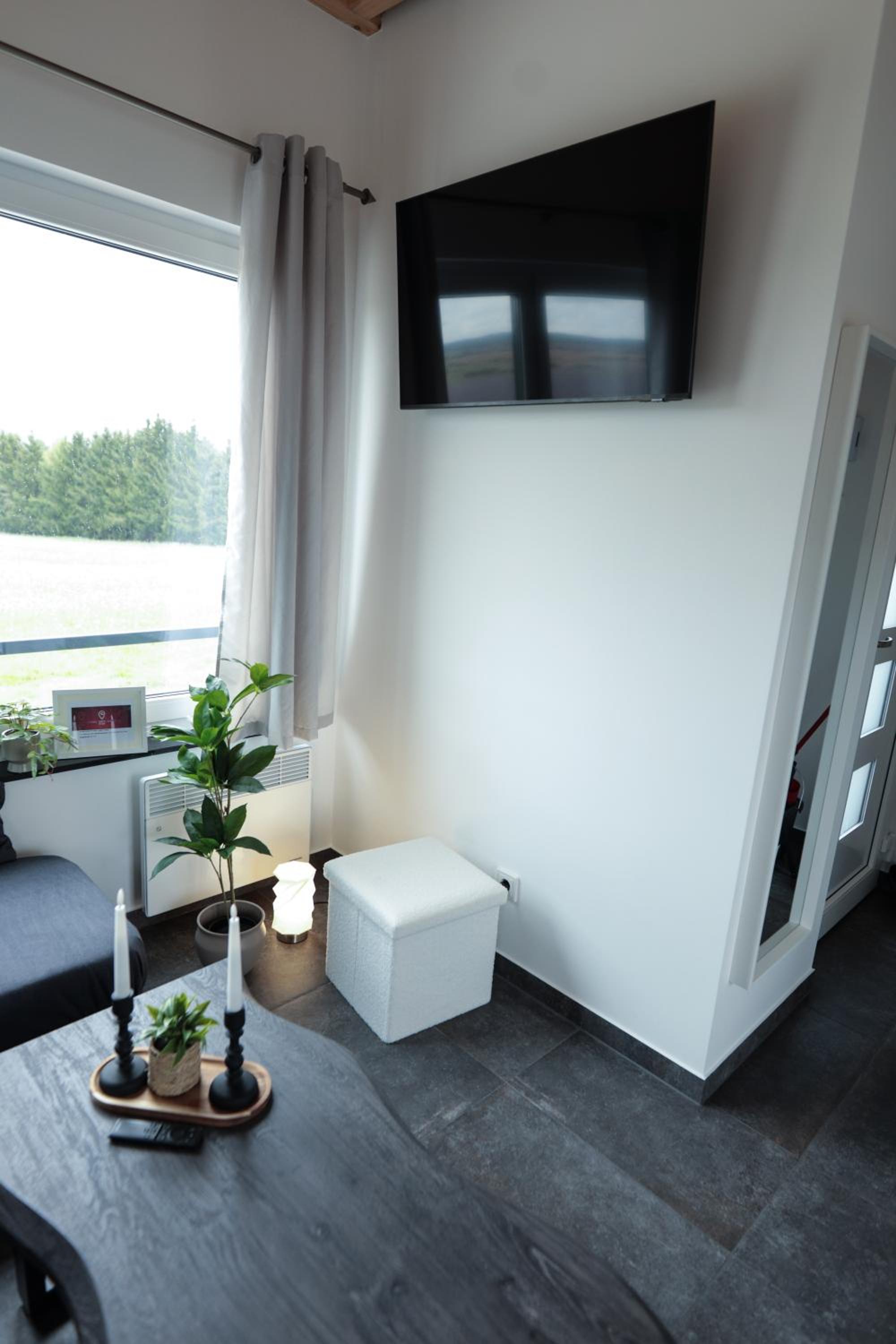 One-Bedroom House photo 3