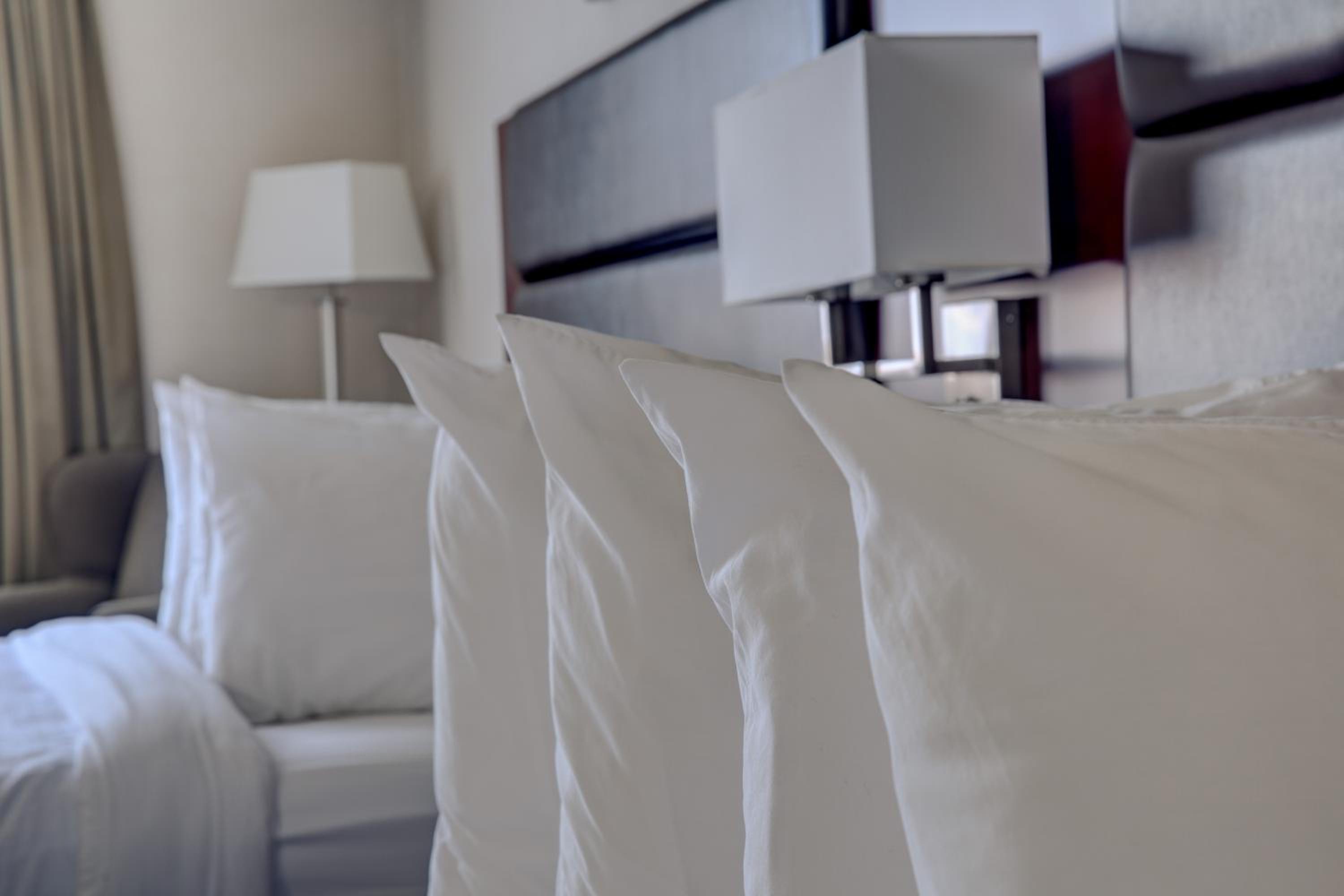 Deluxe Queen Room with Two Queen Beds photo 2