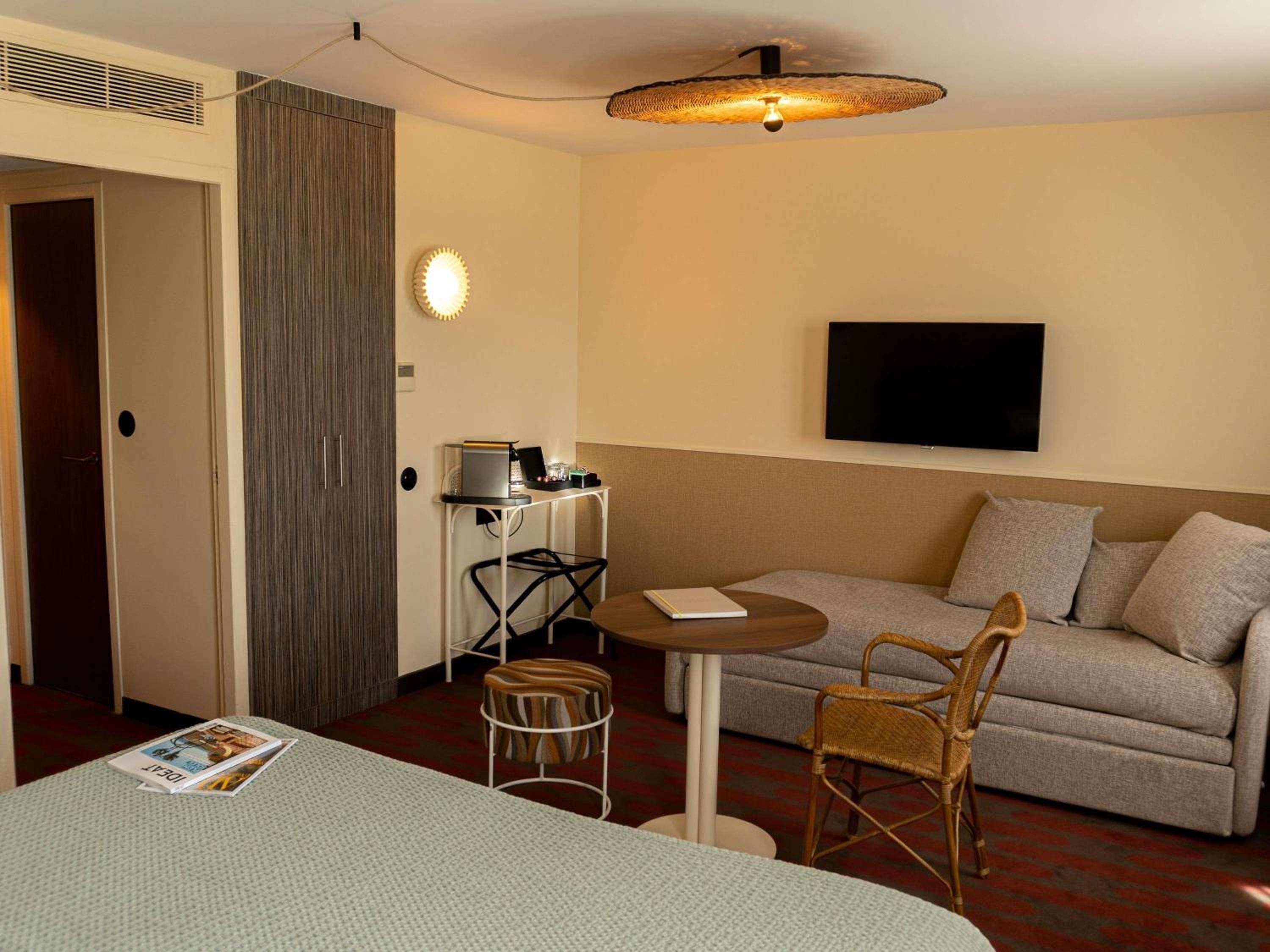 Junior Suite with One Double and One Sofa Bed
