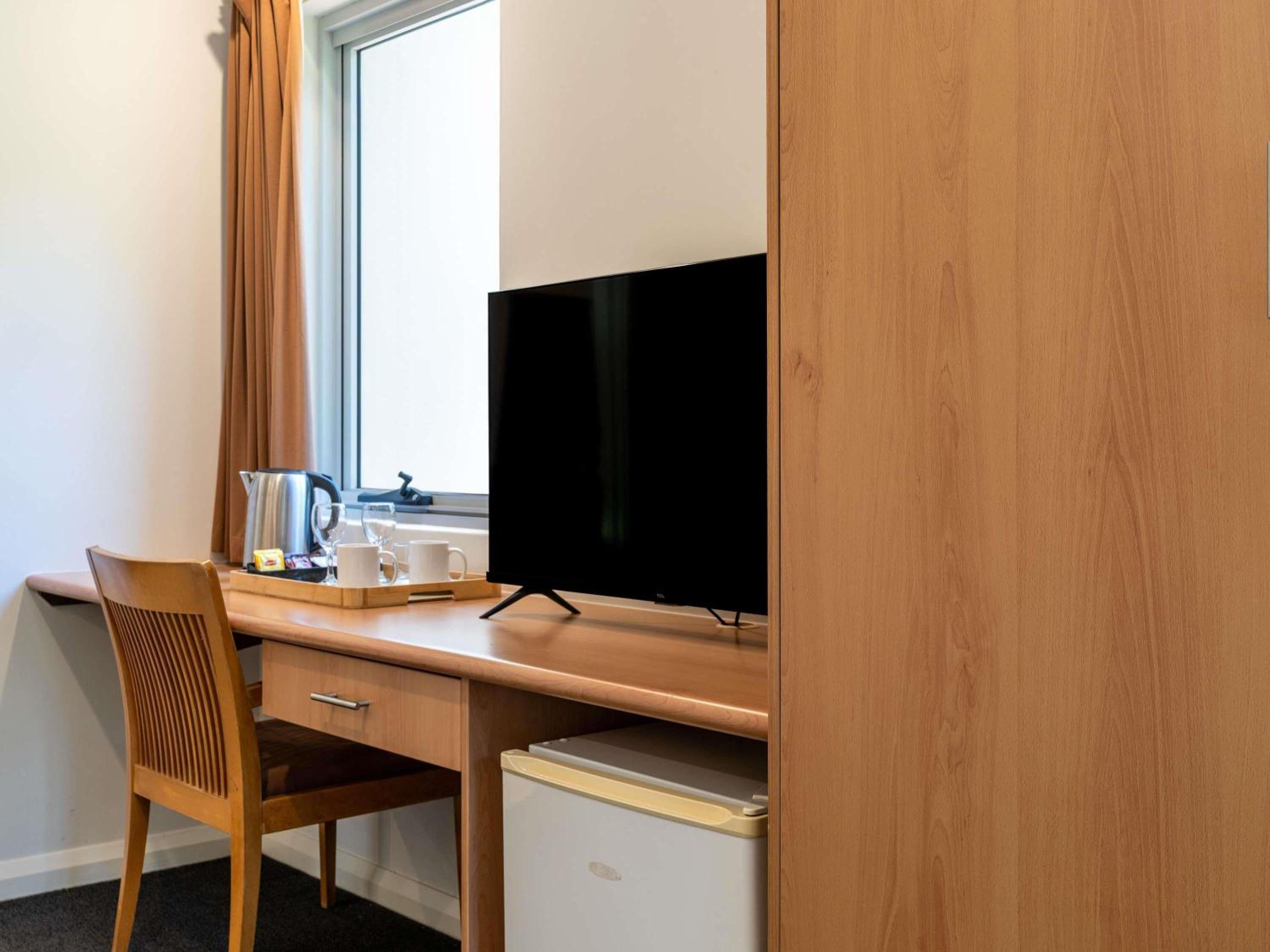 Superior King Room - Photo 3